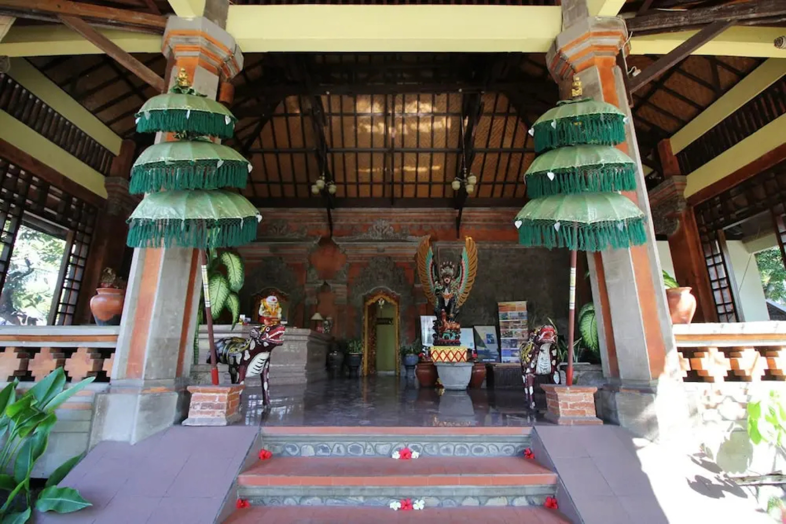 Airy Singaraja Raya Lovina Bali