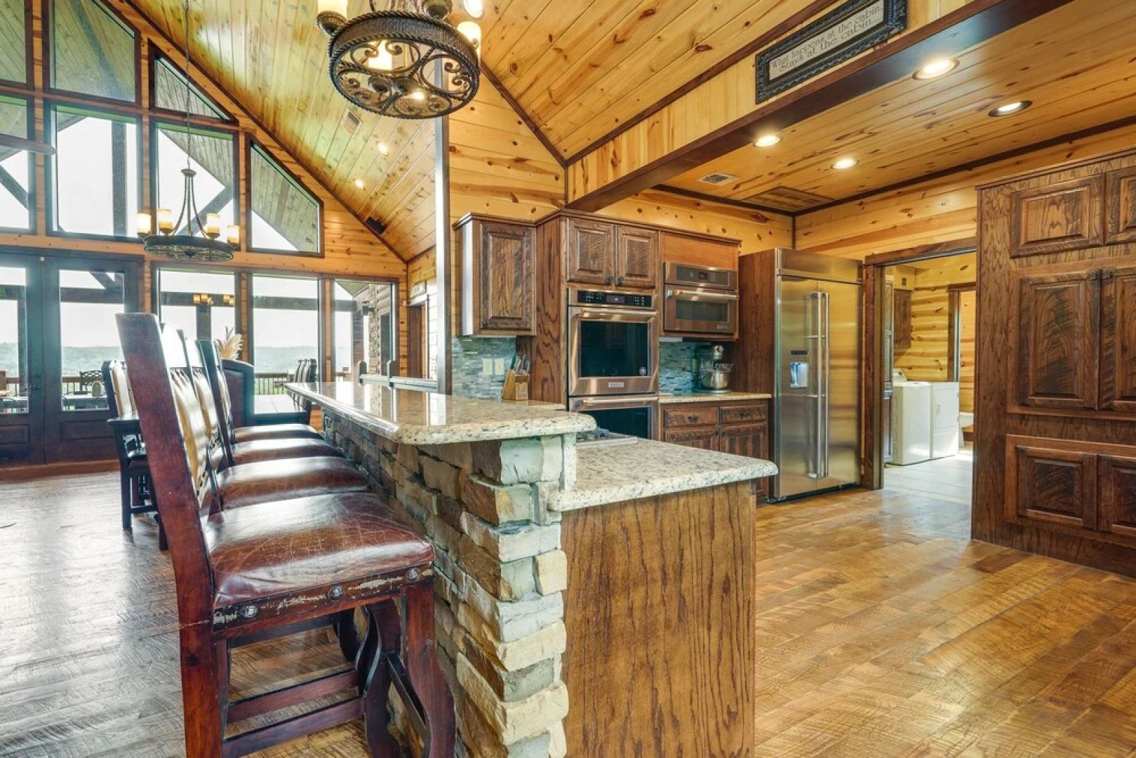 Broken Bow Cabin w/ Game Room & Private Hot Tub!