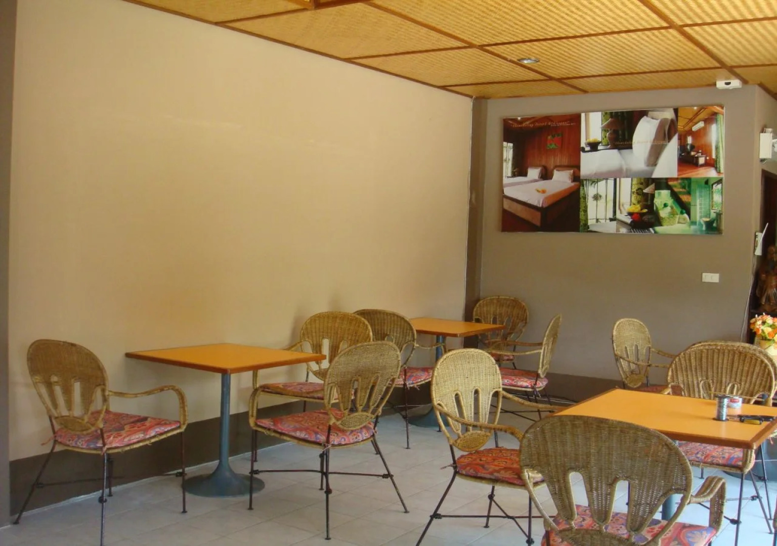 Indie House @ Maerim