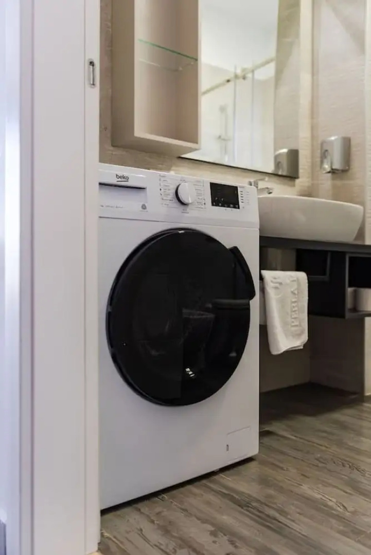 Spacious 1BR Apartment With Resort Access