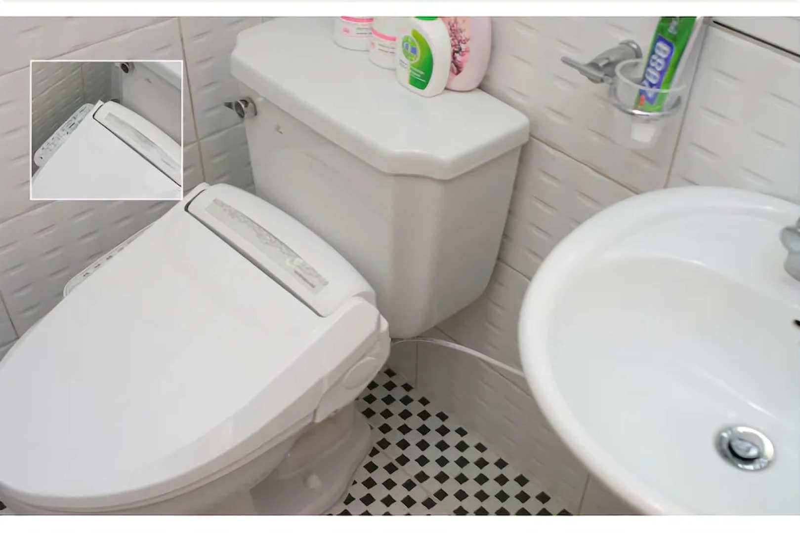 Rainbow Village Pension