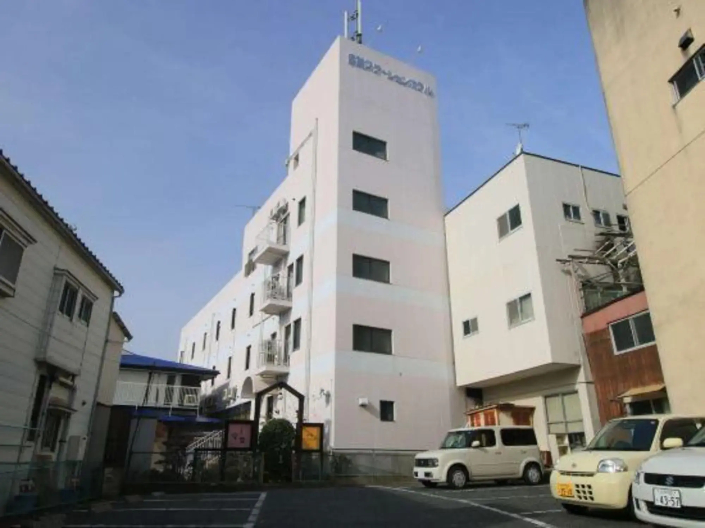 Taga Station Hotel