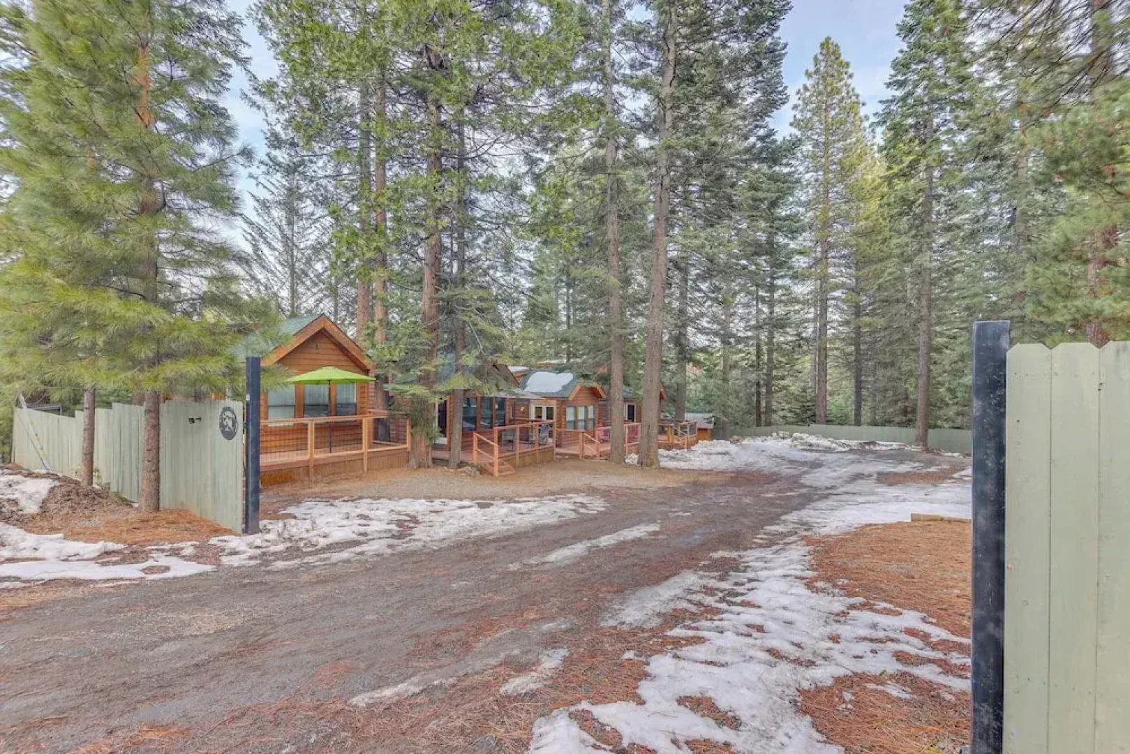 Quiet Lake Almanor Cabin, Steps to Fishing