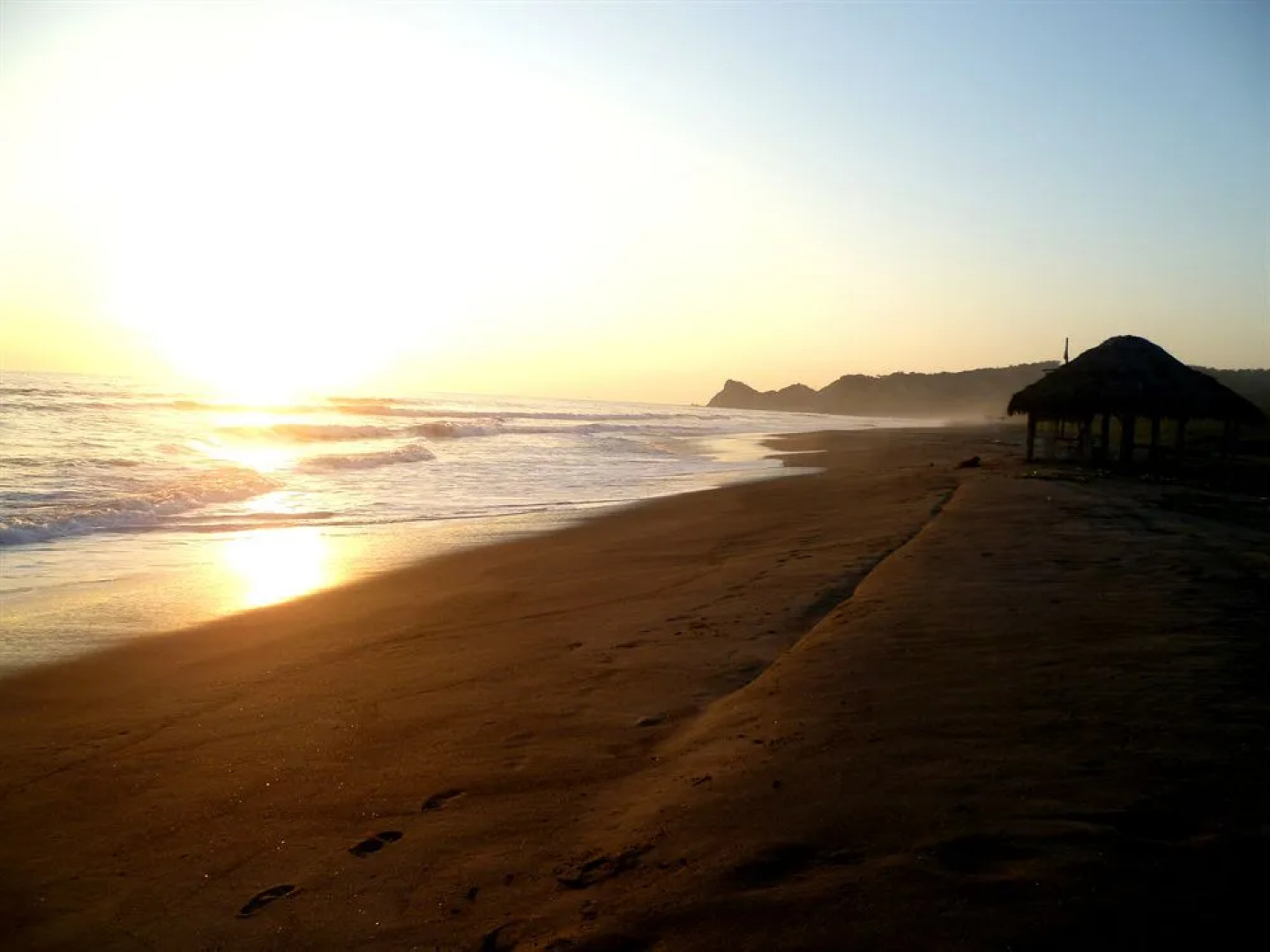 La Barquita Beach Hostel