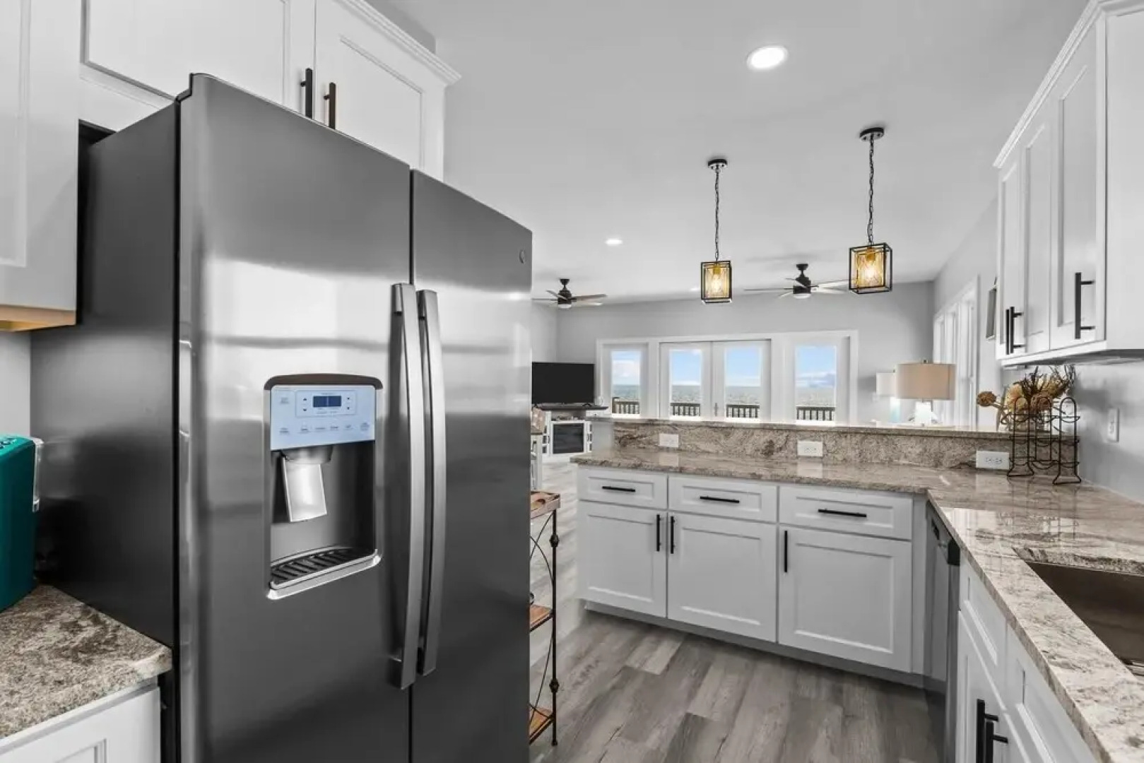 The Shackleford 2 Bedroom Condo by RedAwning