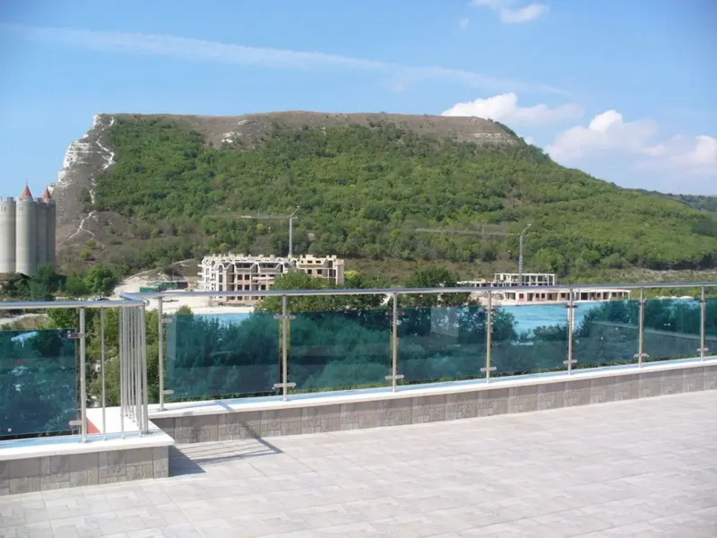 Hotel Royal Cove Residence