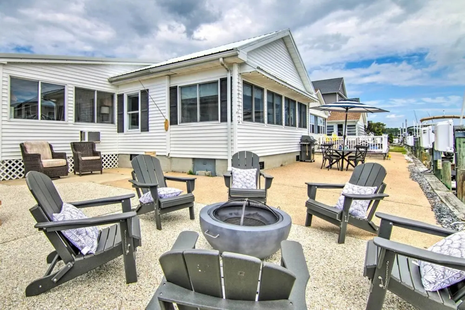 Fire Pit + Views: Canal-front Fenwick Island Home
