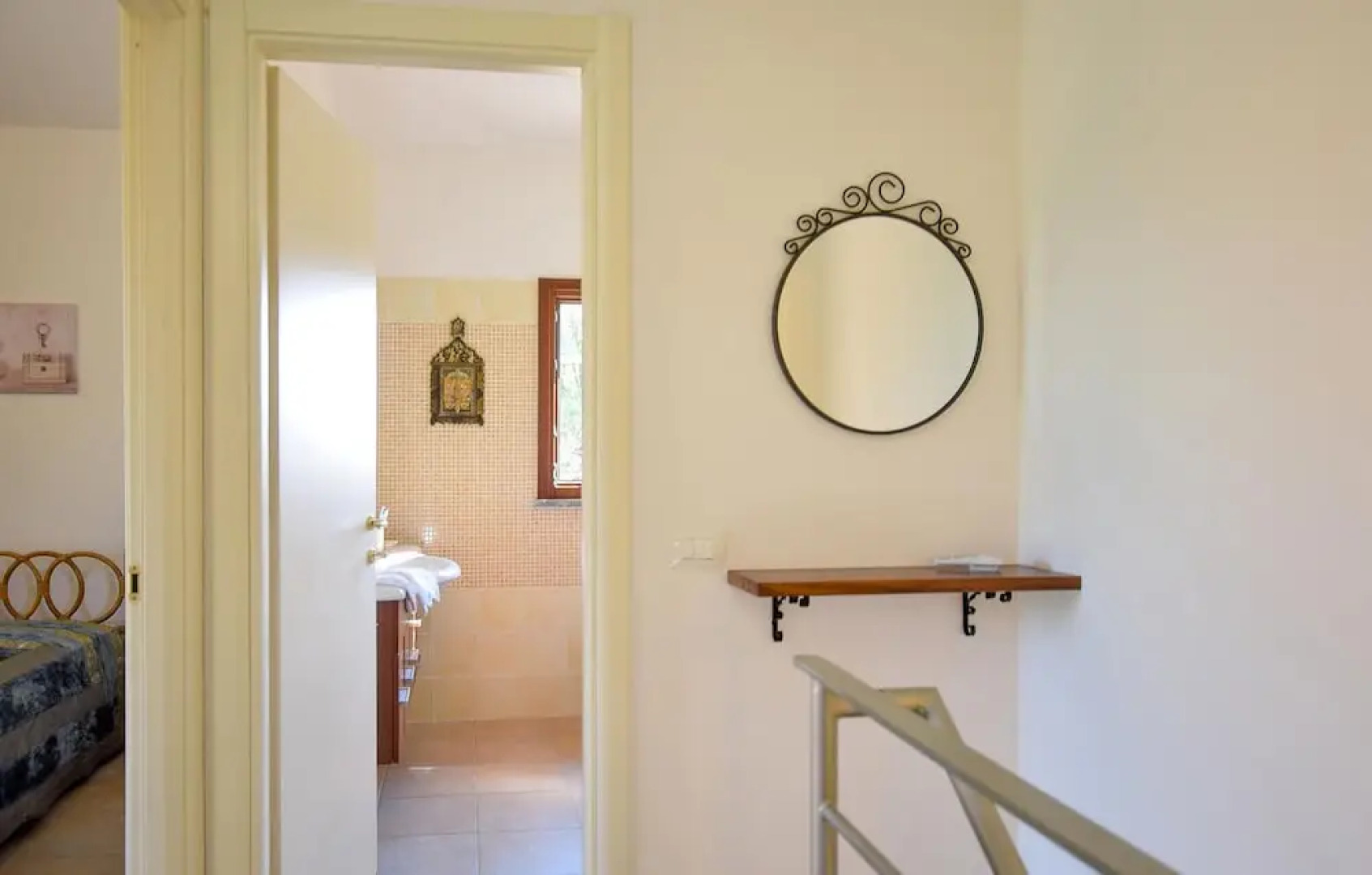 Beautiful Home in Orentano With 2 Bedrooms and Wifi