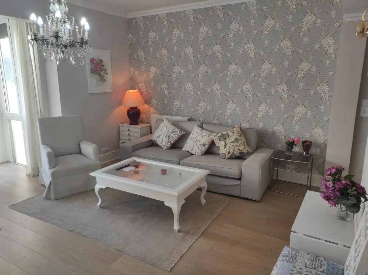 Fantástico piso de 3 habitaciones cerca del metro