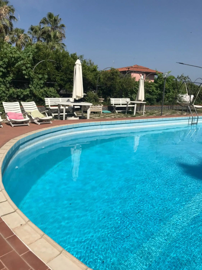 Villa con piscina