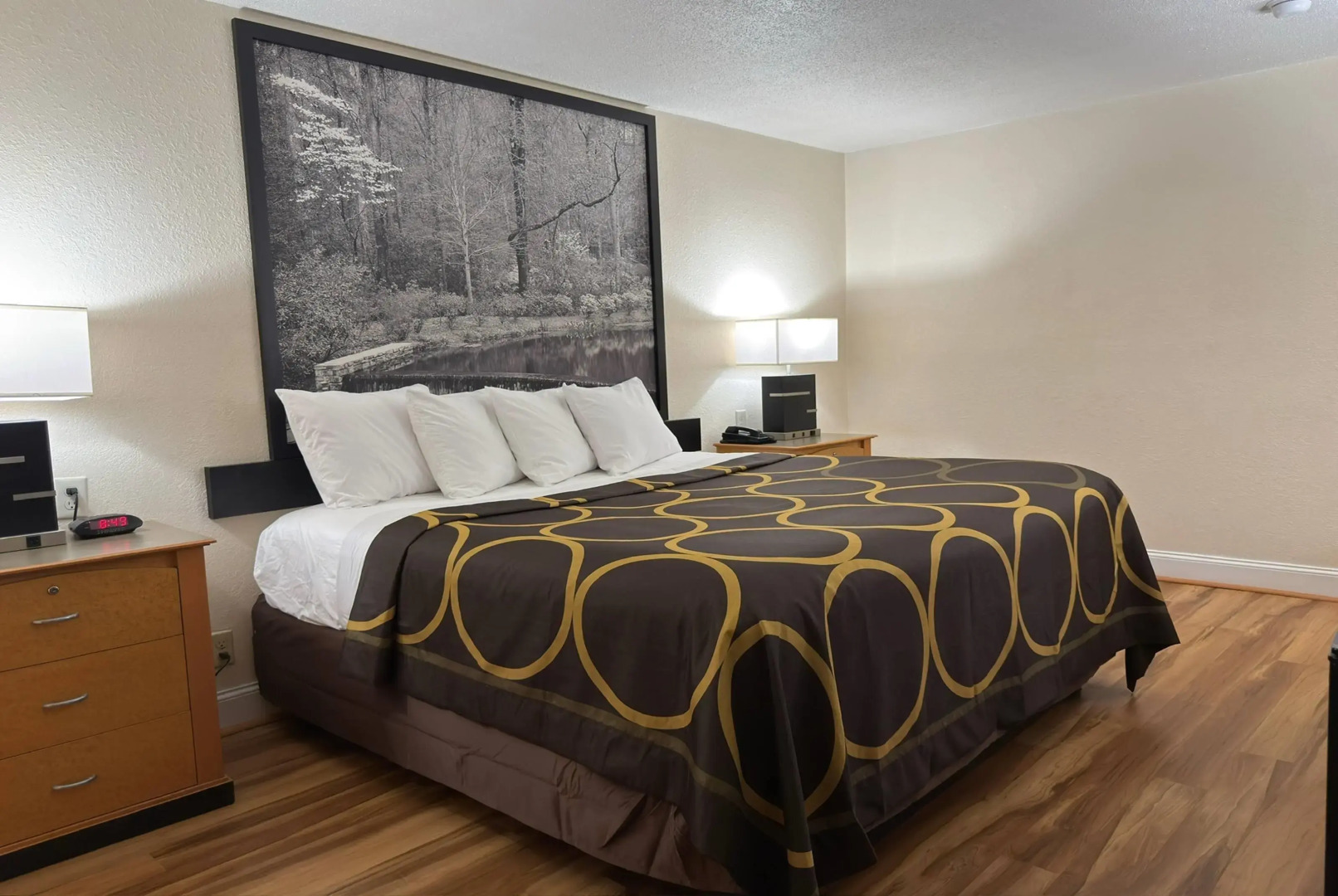 Super 8 by Wyndham Anderson/Clemson Area