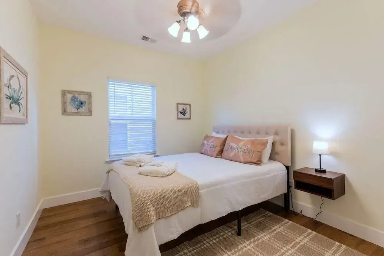 Calypso Cottage in Old Town Bluffton. in the Heart of Historic Old Town