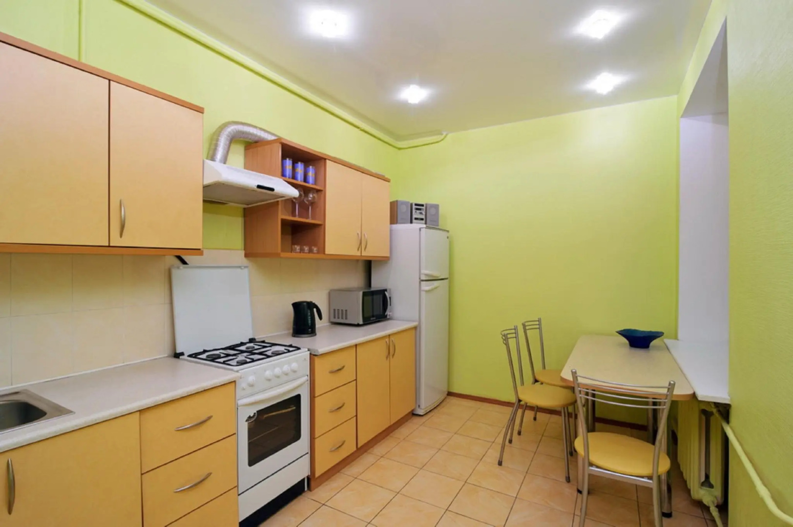 Апартаменты на проспекте Независимости 19