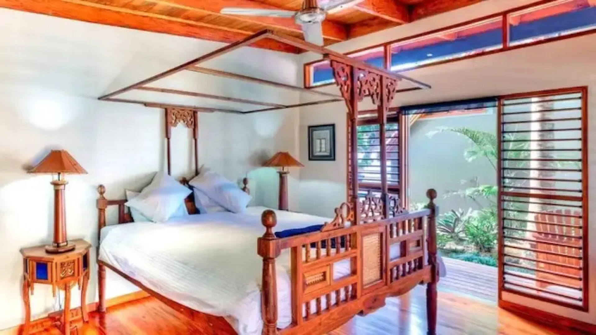 Beachfront Private Villa