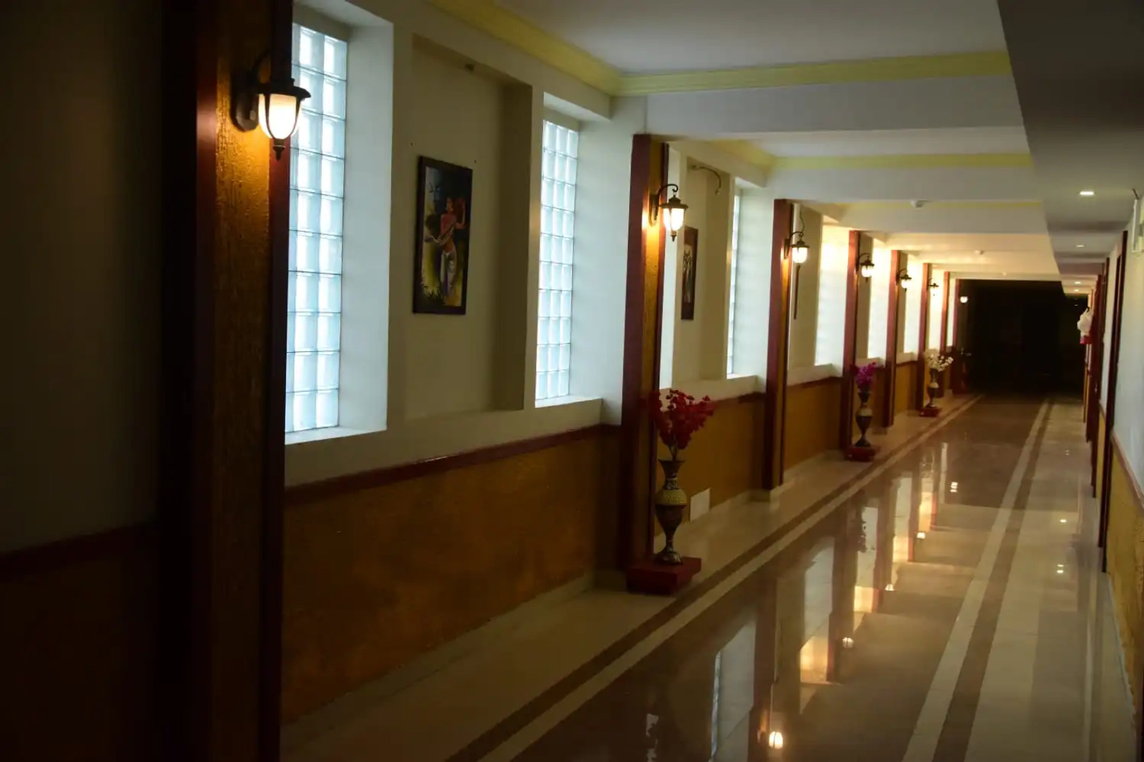 Hotel Shiv International