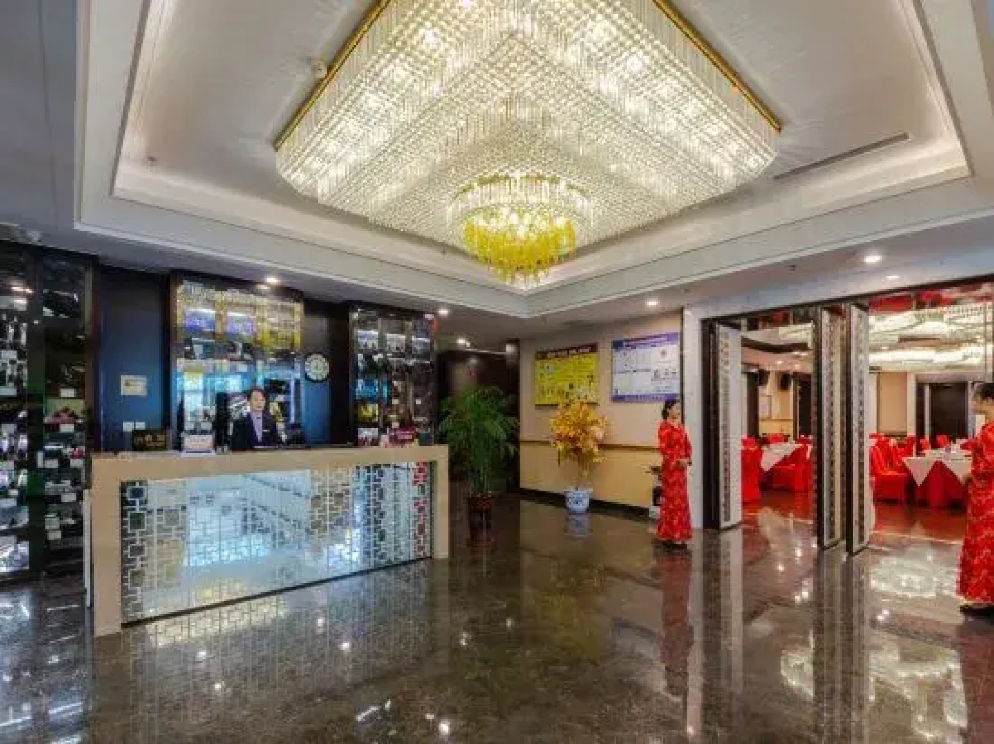 Maijishan Hot Spring Resort Hotel