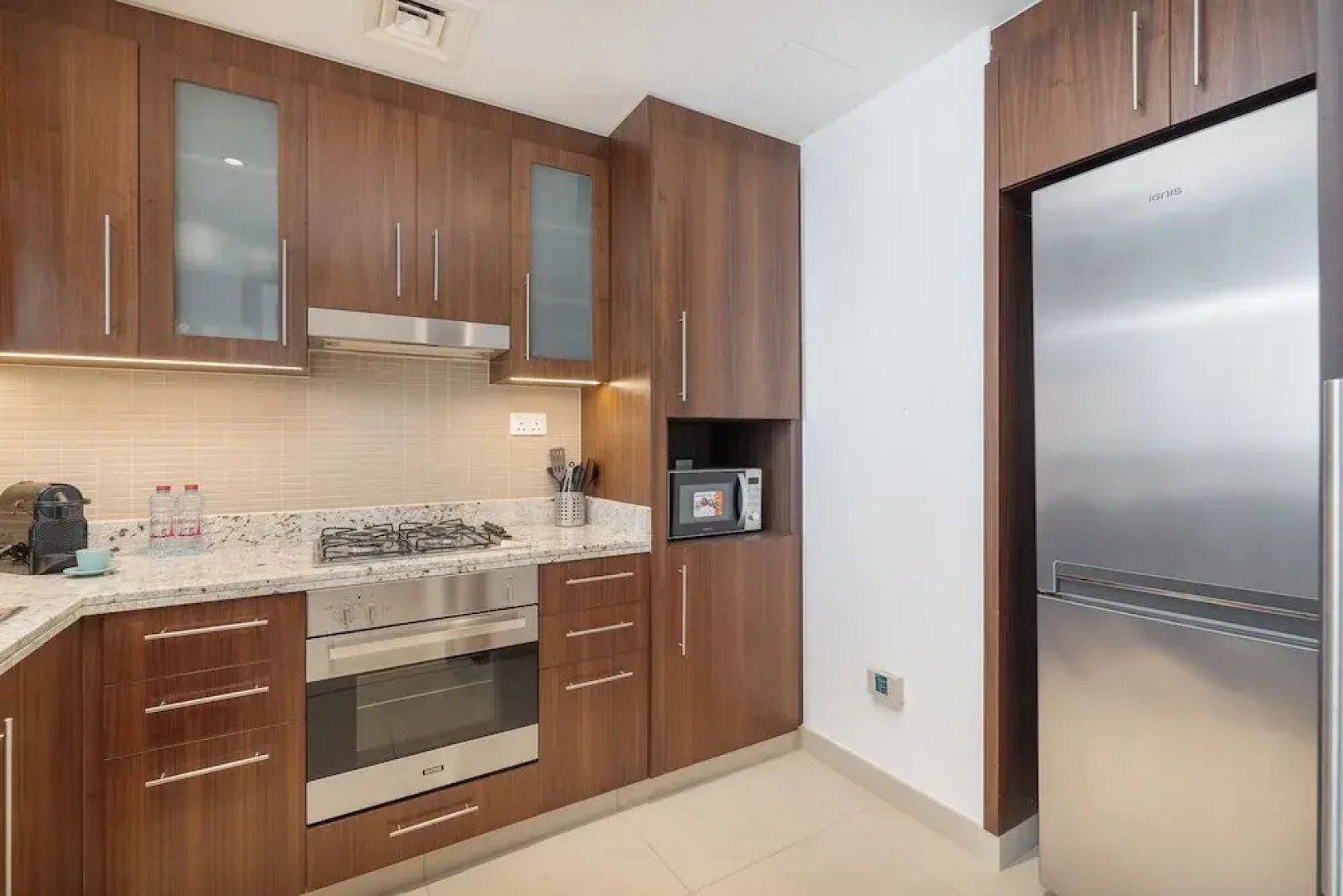 Direct Dubai Mall Access Downtown Boulev