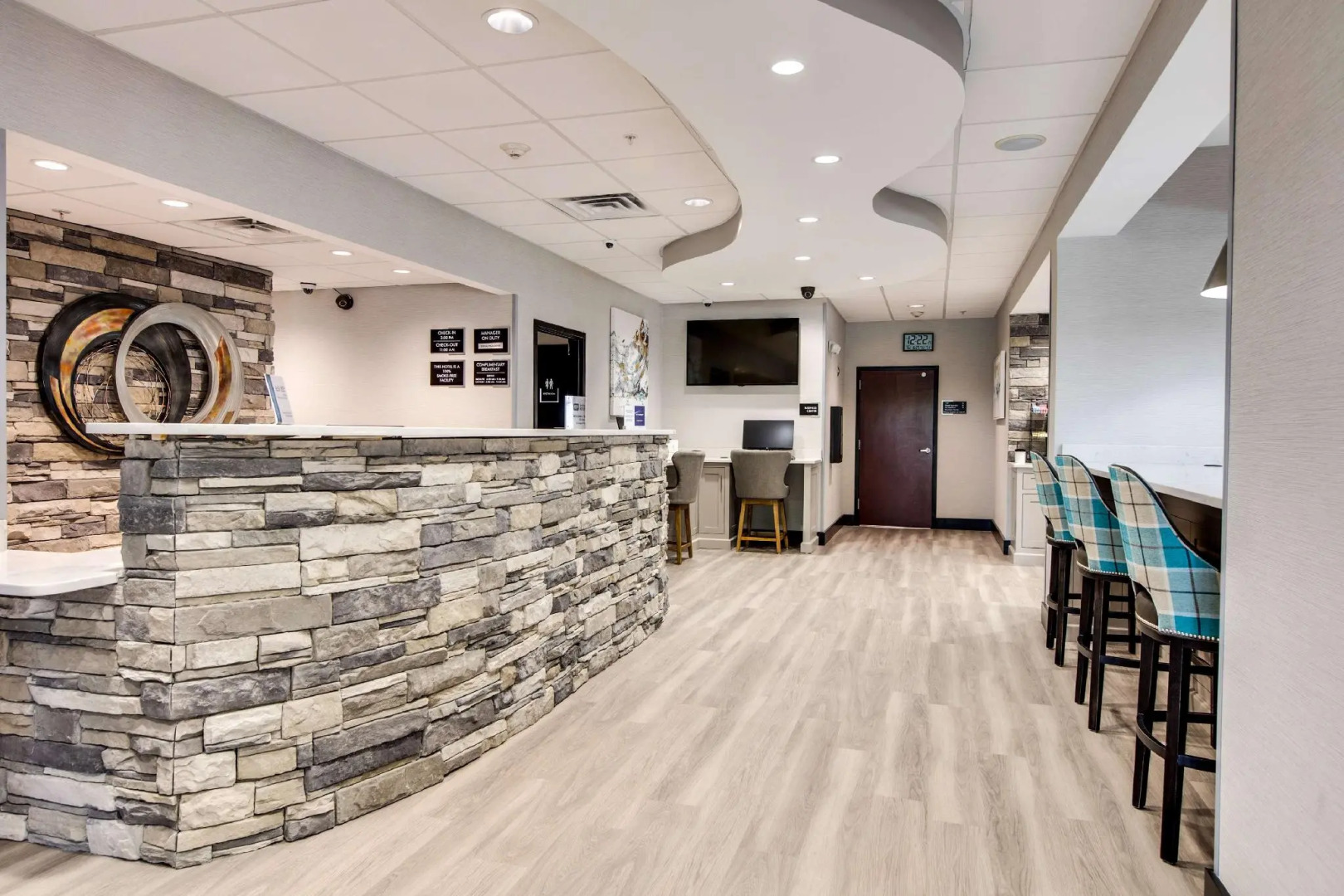 Best Western Plus Greenville I-385 Inn & Suites