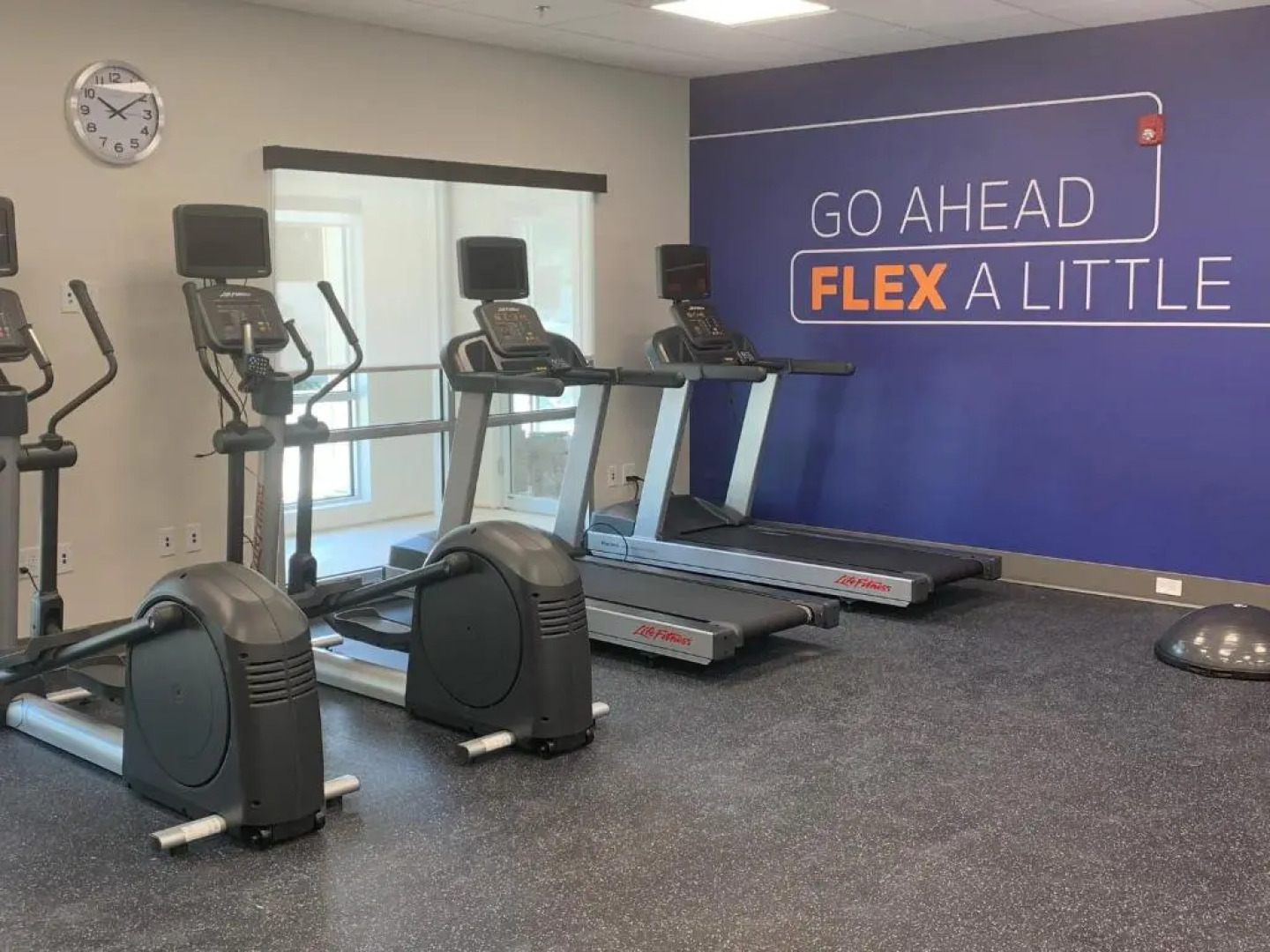 Holiday Inn Express & Suites Courtenay - Comox by IHG