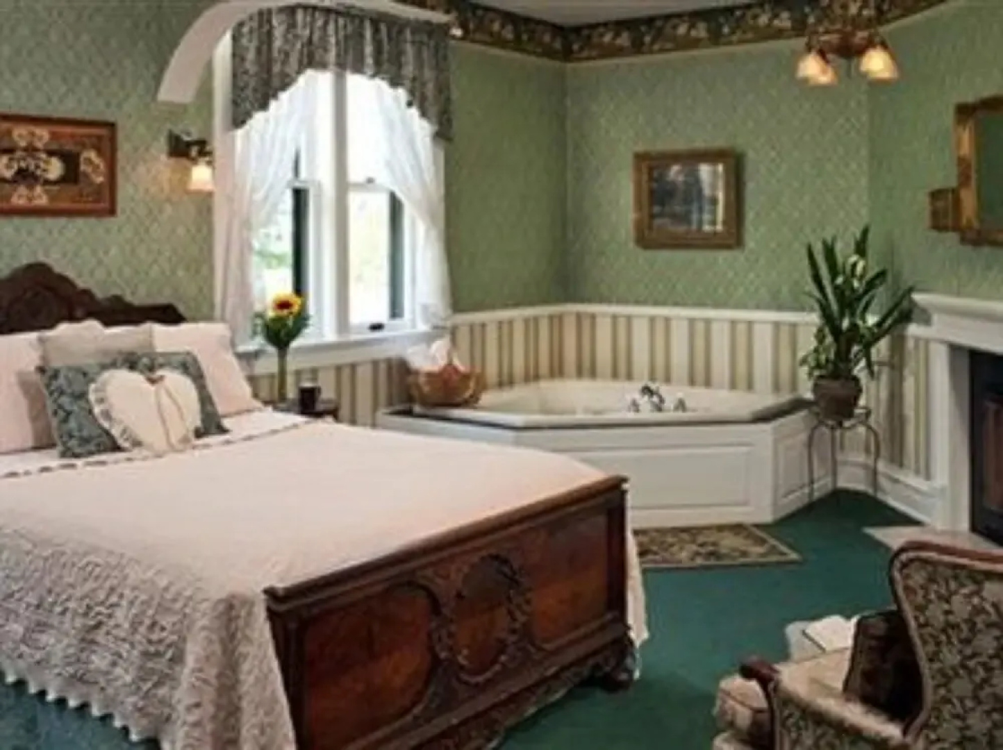 Old Rittenhouse Inn