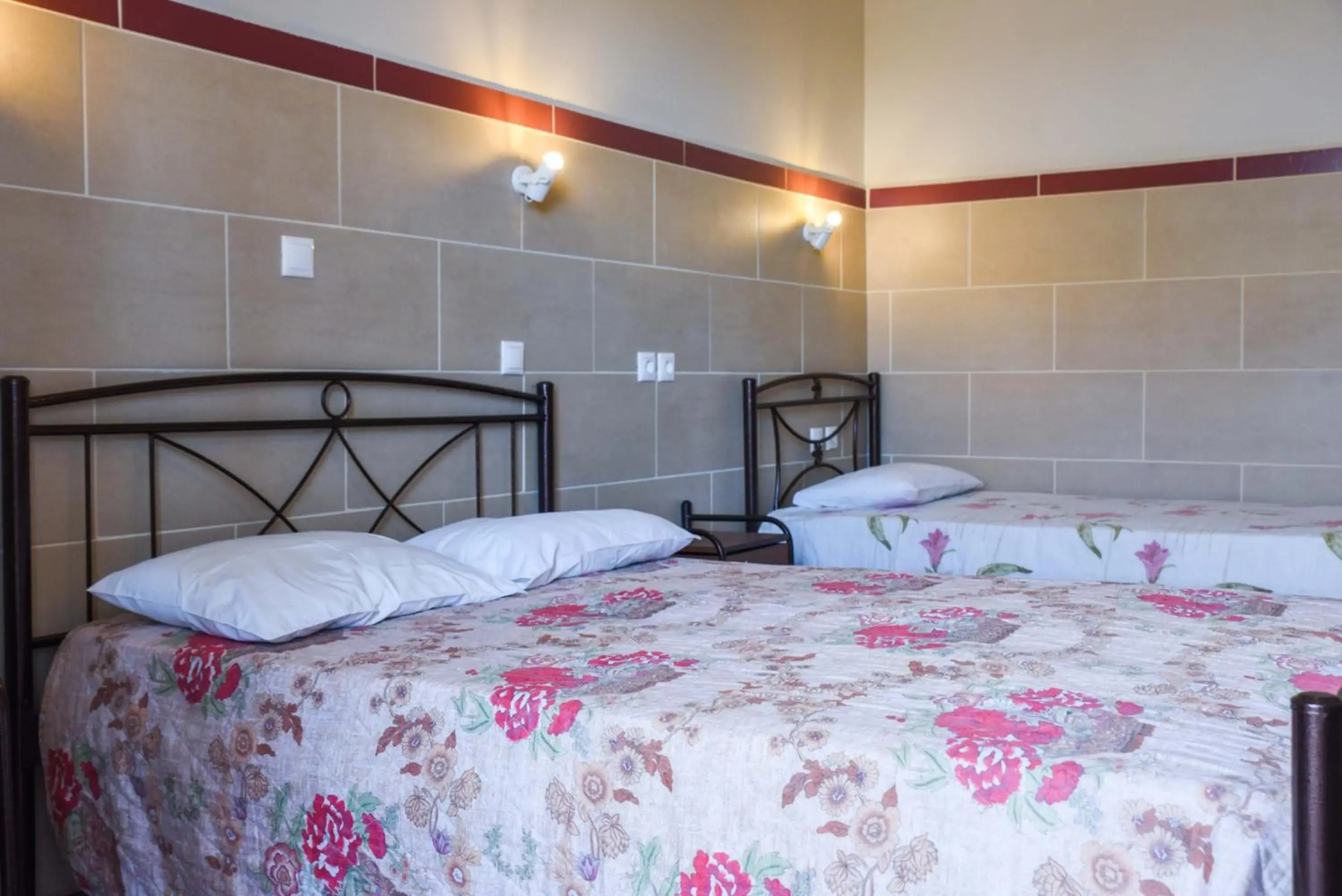 Chrysoula Hotel & Apartments
