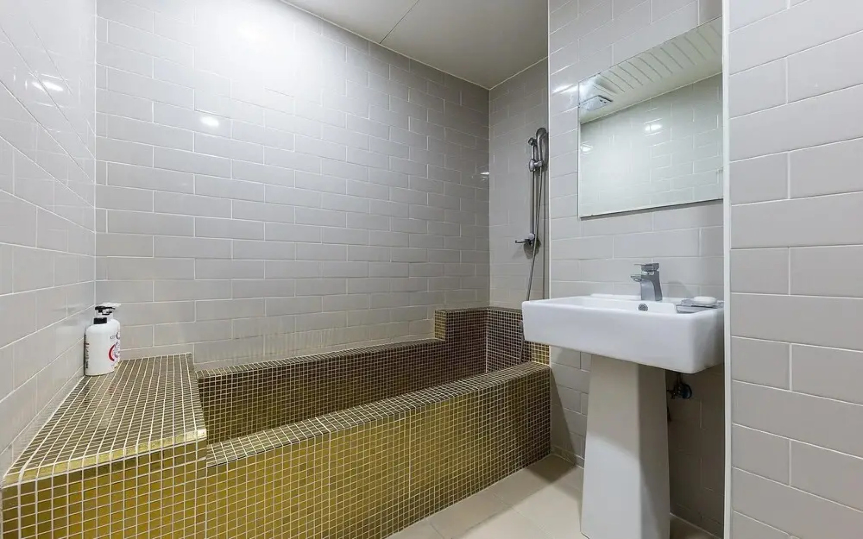 Asan Time Oncheon Hotel