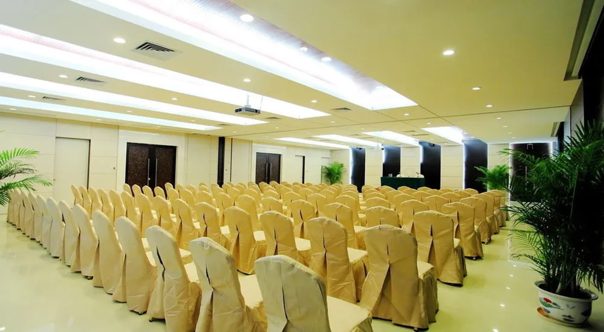 Litchi Garden Rainforest Hot Spring Resort