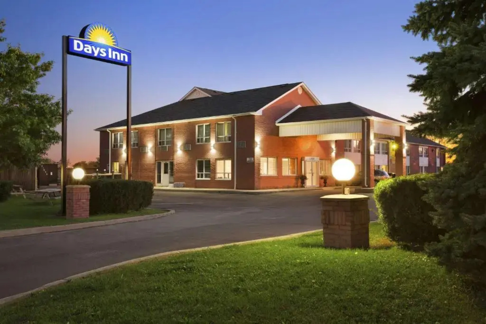 Days Inn Stouffville