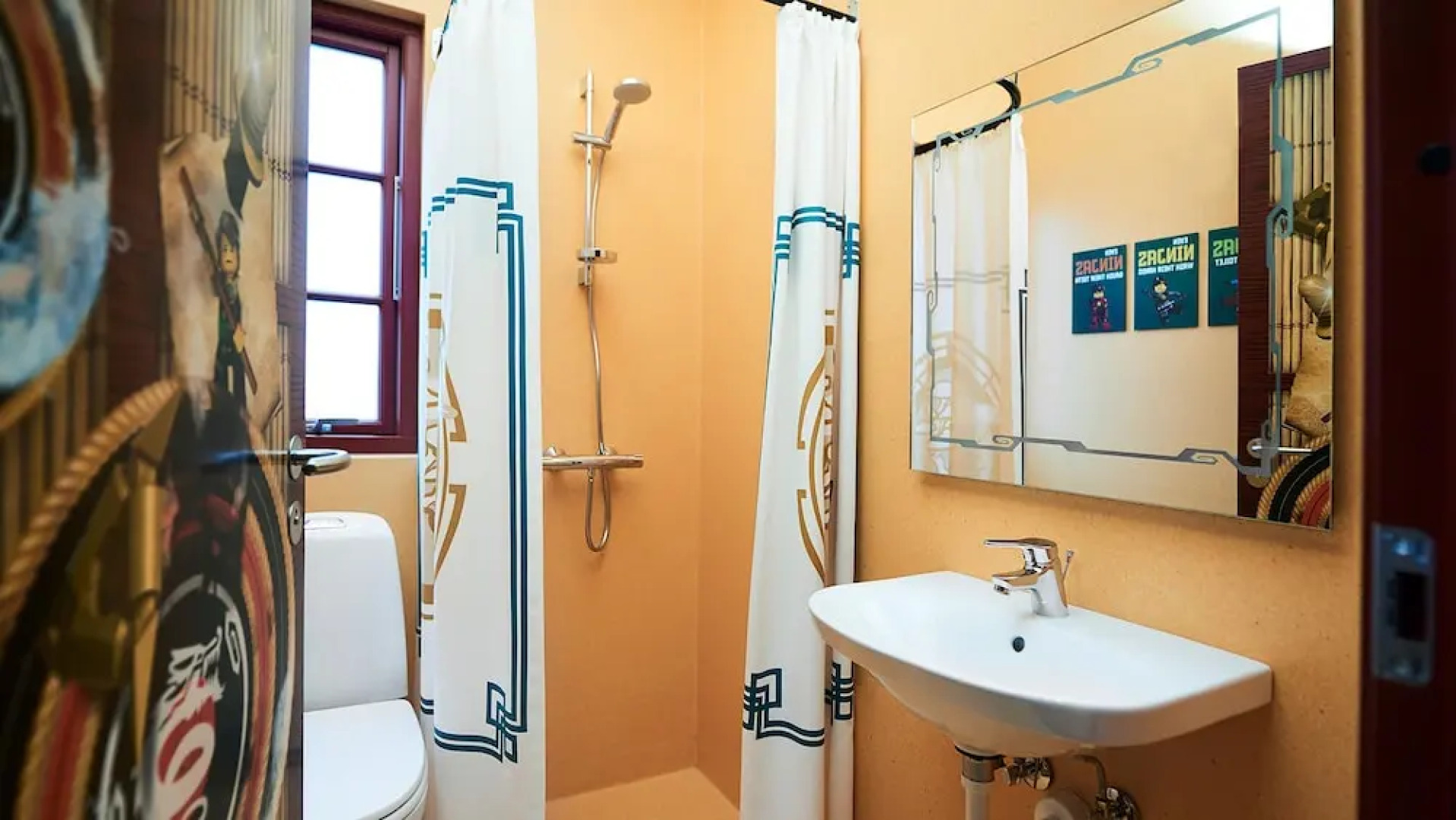 LEGOLAND NINJAGO Cabins