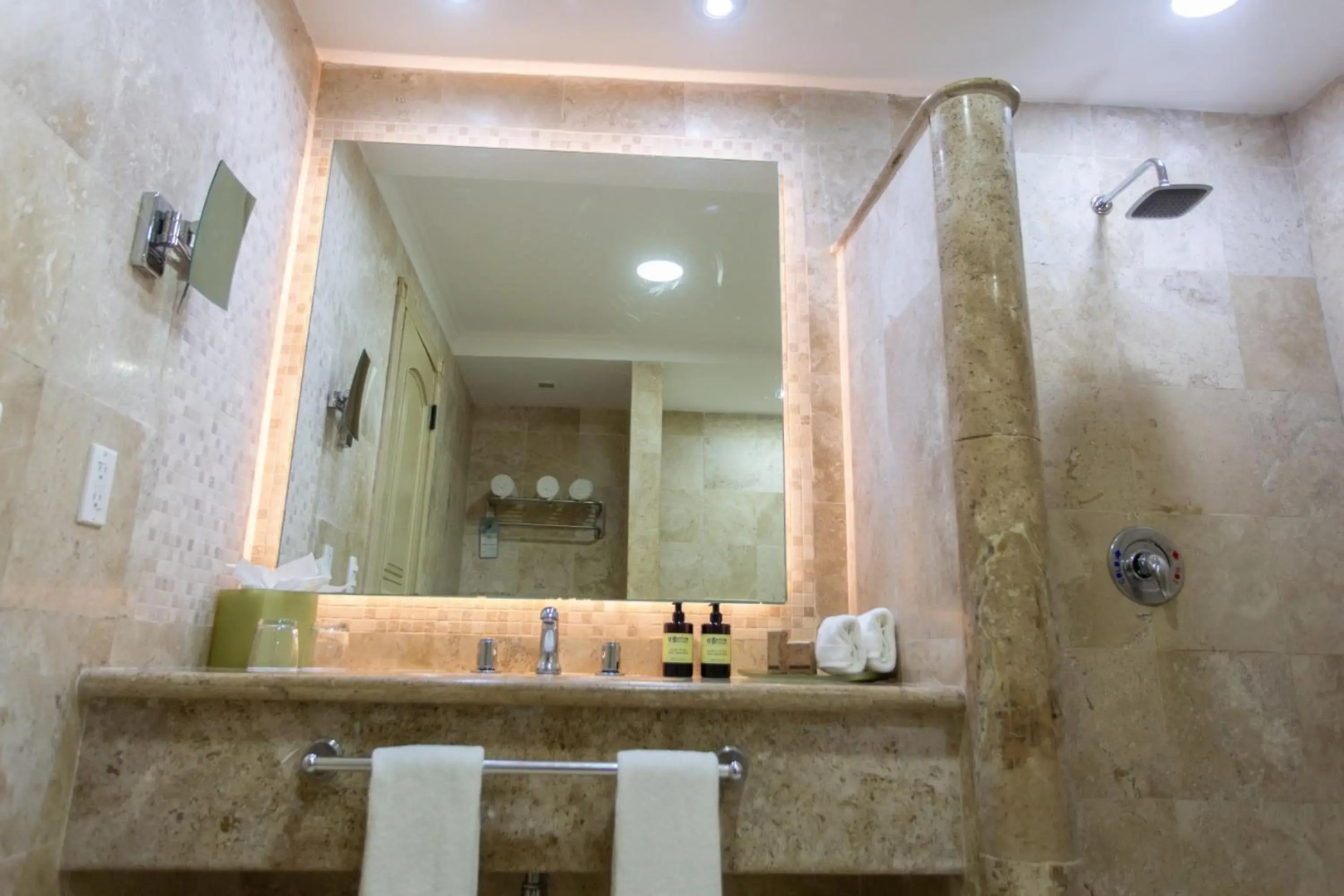 Sandos Cancún All Inclusive - Adults Only