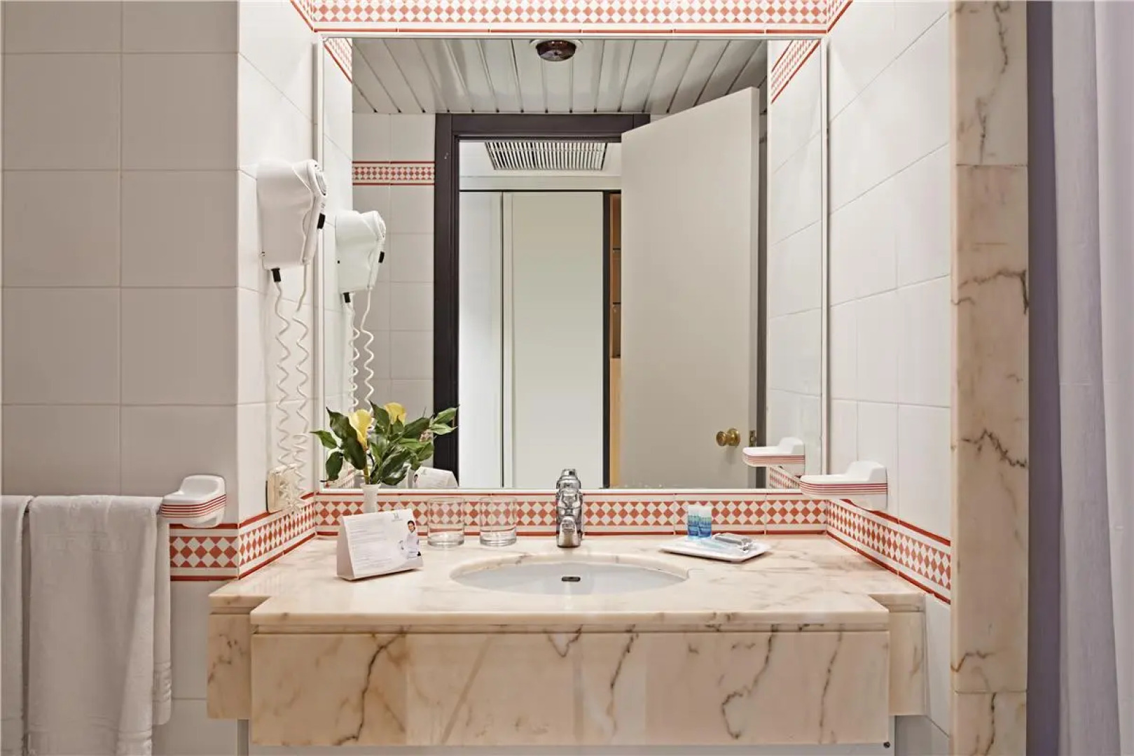 Отель Welikehotel Marfil Playa