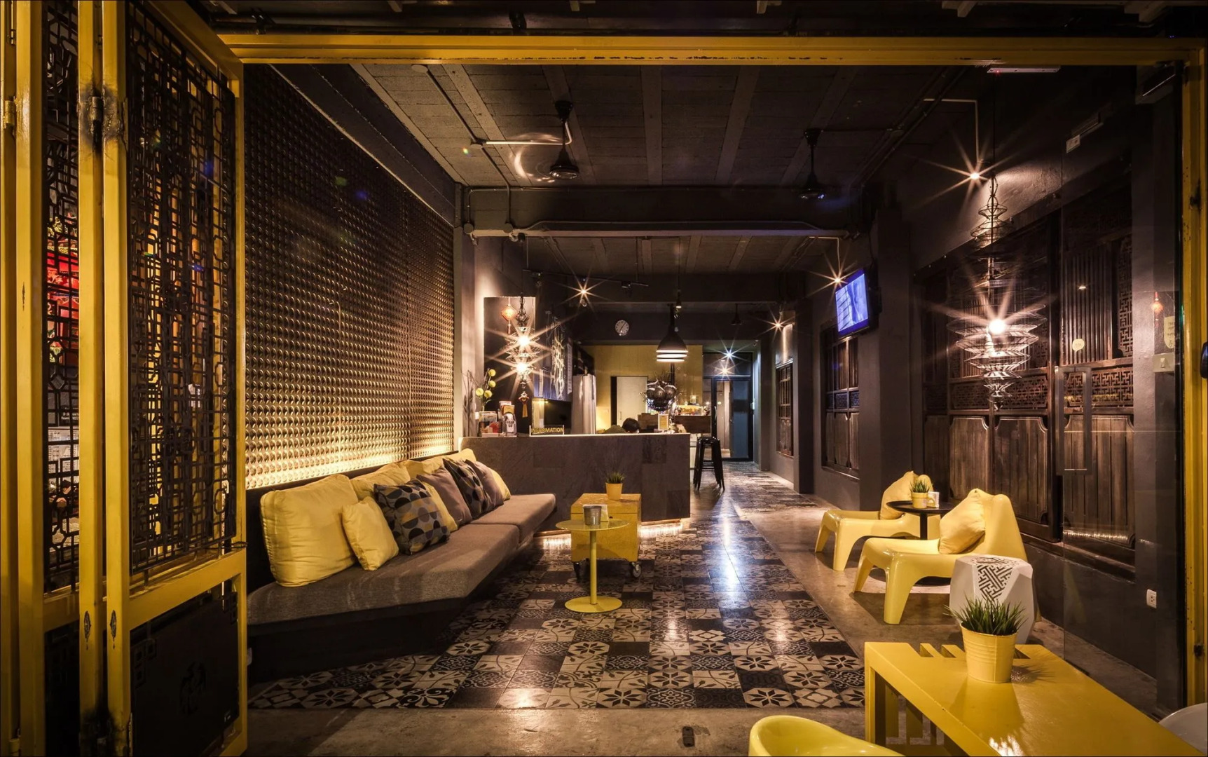 Fulfill Phuket Hostel