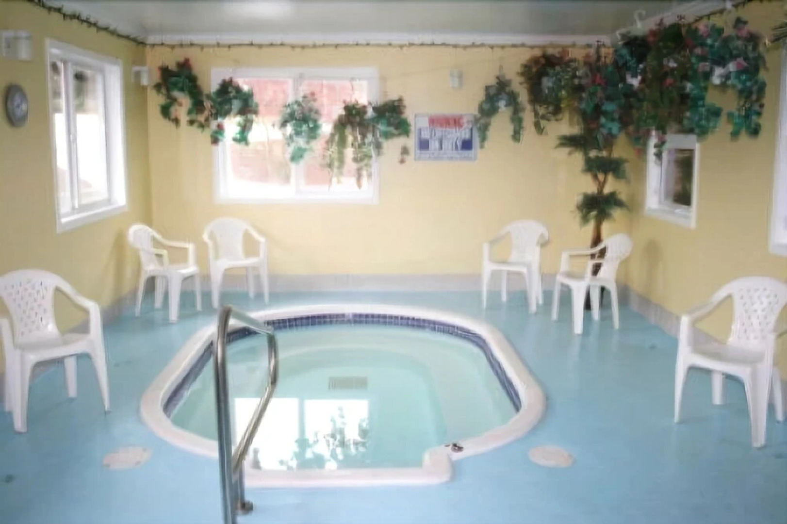 Revelstoke Gateway Inn