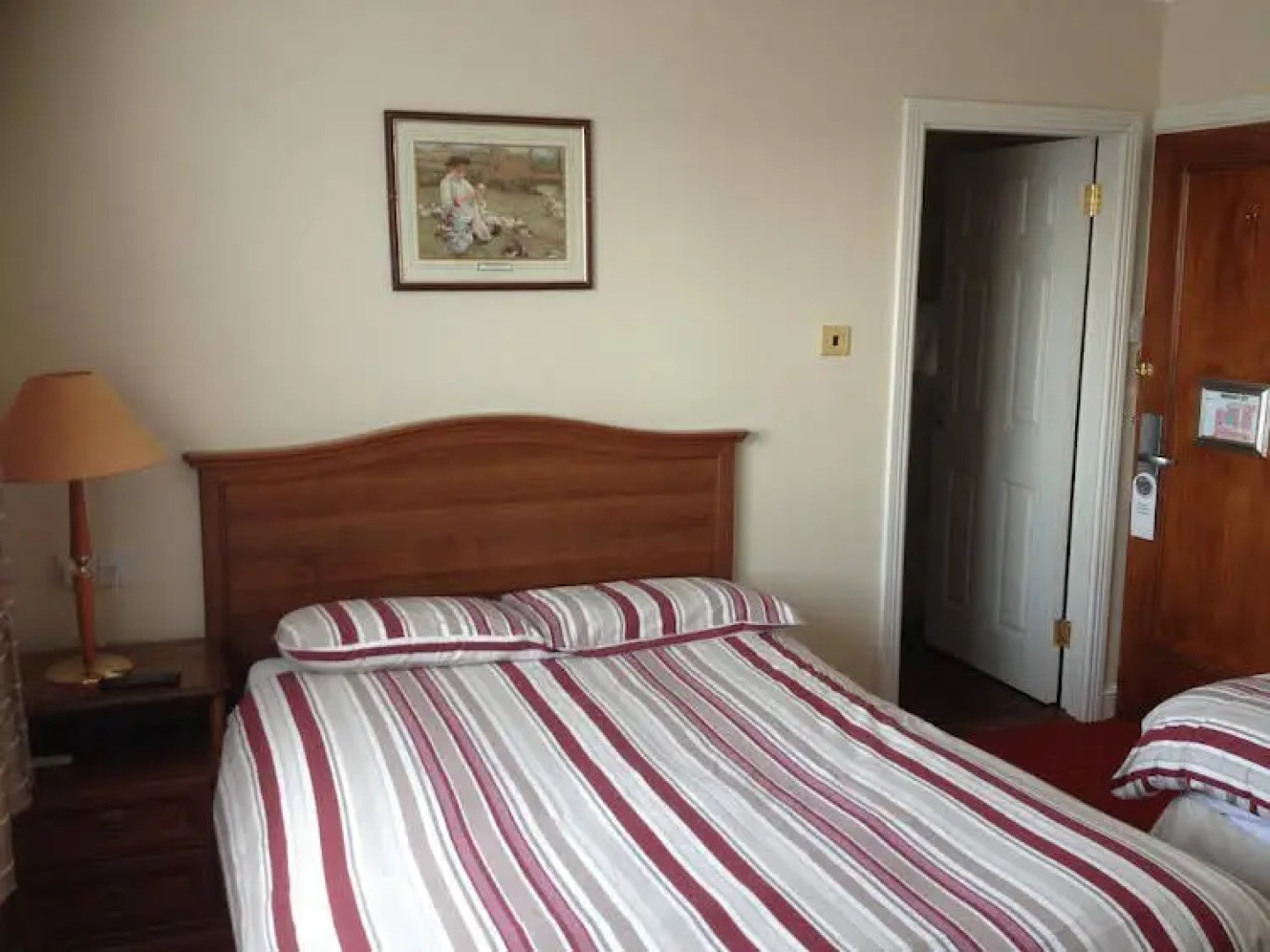 Countrywide Inns - Brannigans Glendine Inn