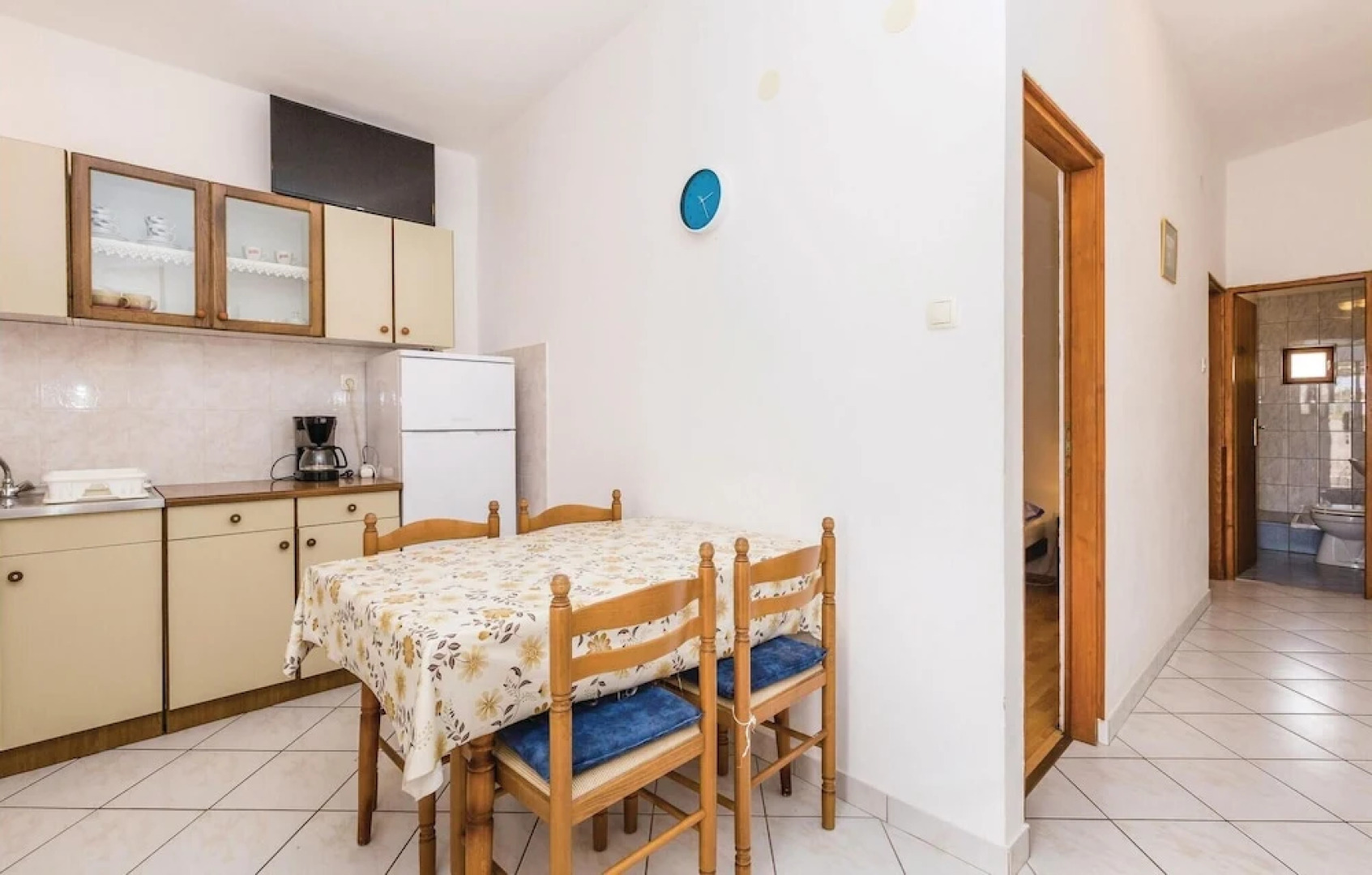 Awesome Home in Zubovici With Wifi and 2 Bedrooms