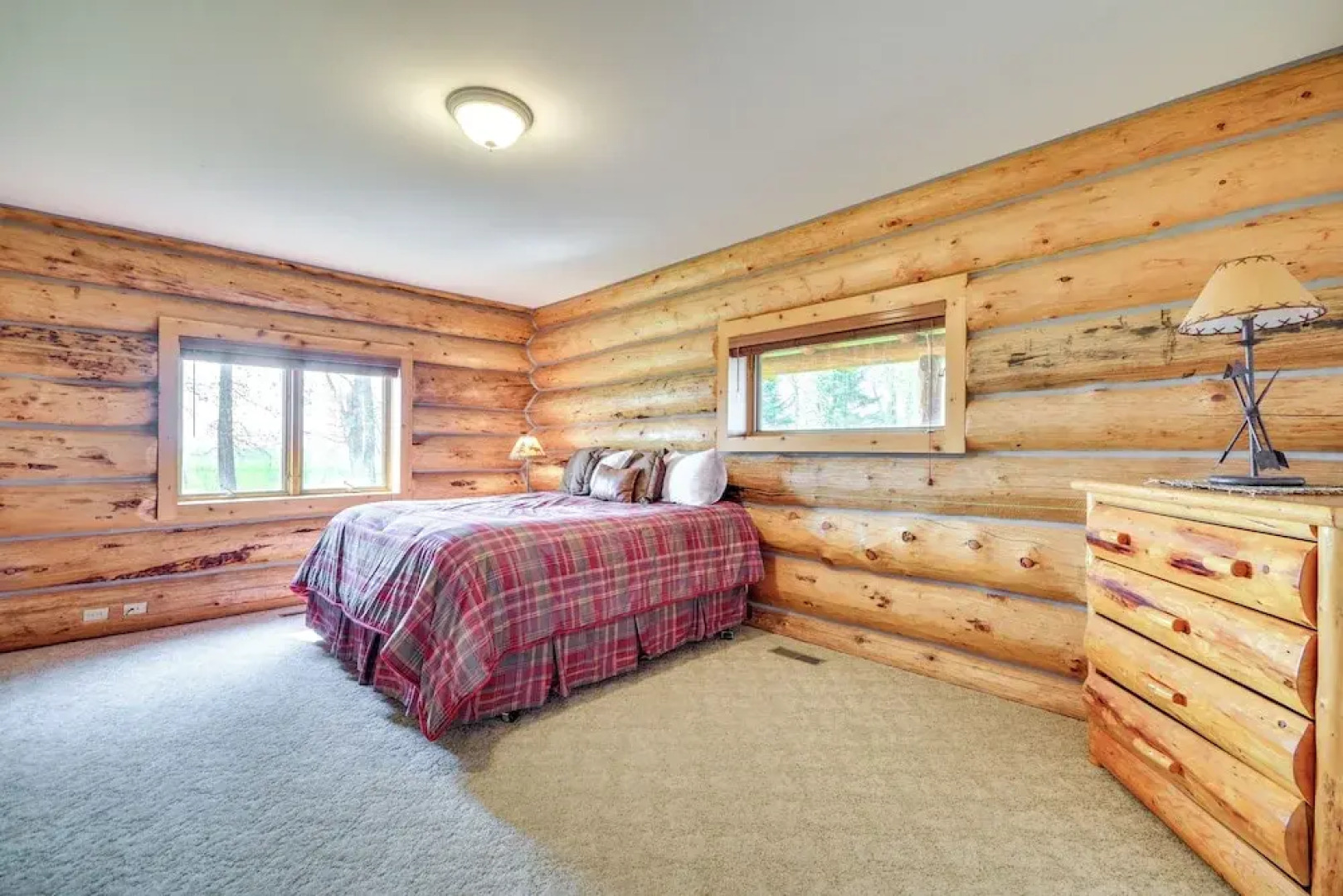 Roberts A-frame Log Cabin Near Red Lodge Mountain!