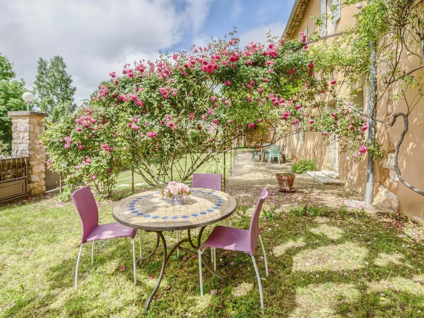 The Awning Housecosy Holiday Home in Rustrel With Swimming Pool