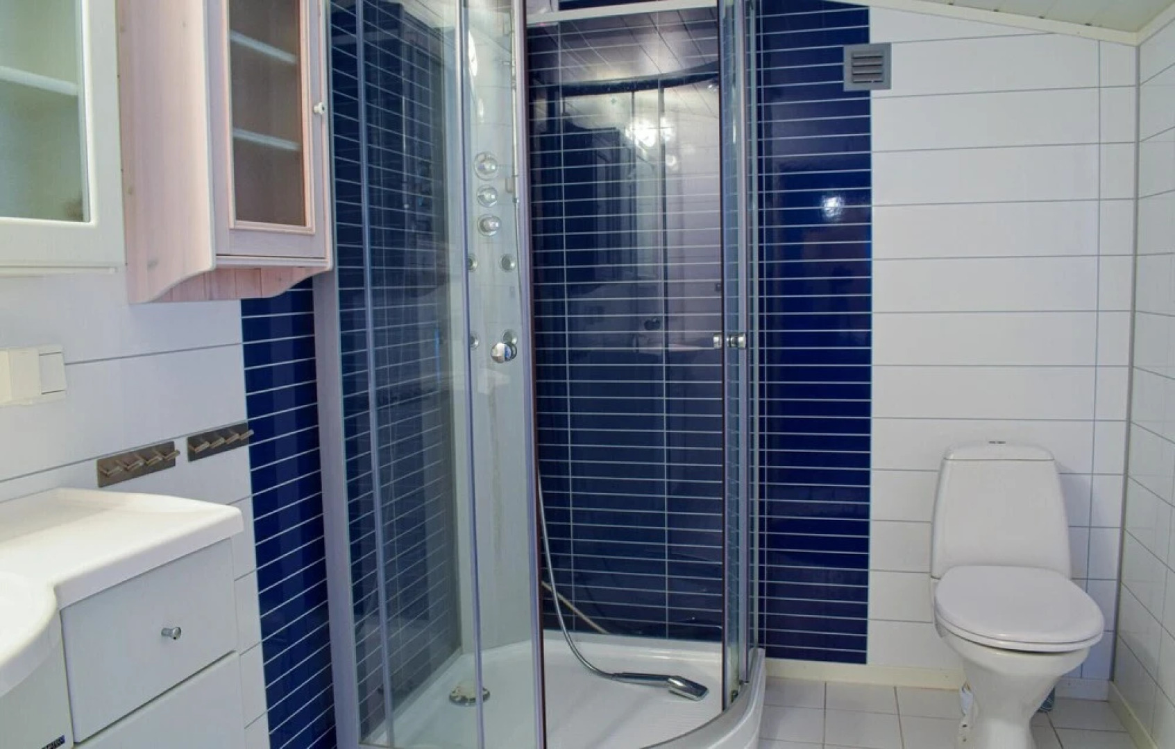 Nice Home in Stavern With 4 Bedrooms and Wifi