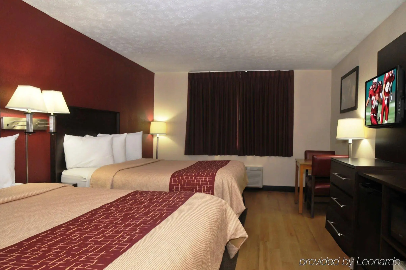 Red Roof Inn & Suites Hermitage