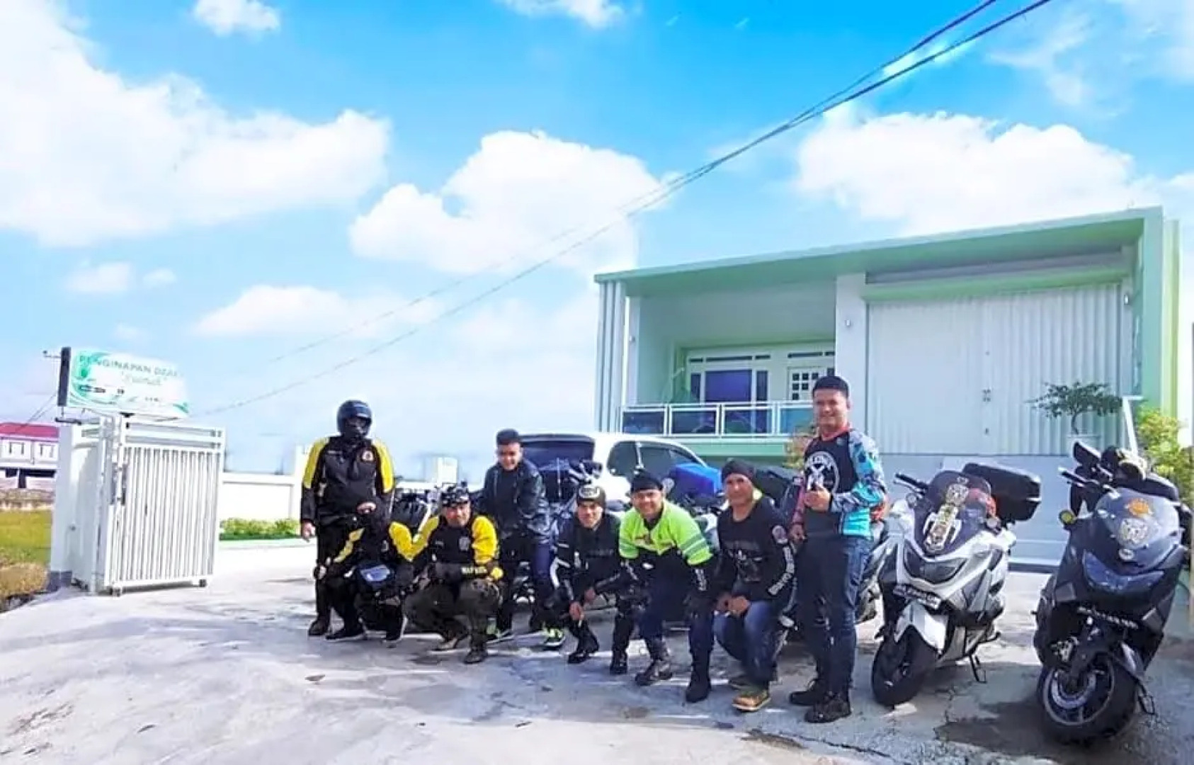 PENGINAPAN DZAKY SUNGAI PENUH "Penginapan Syariah"