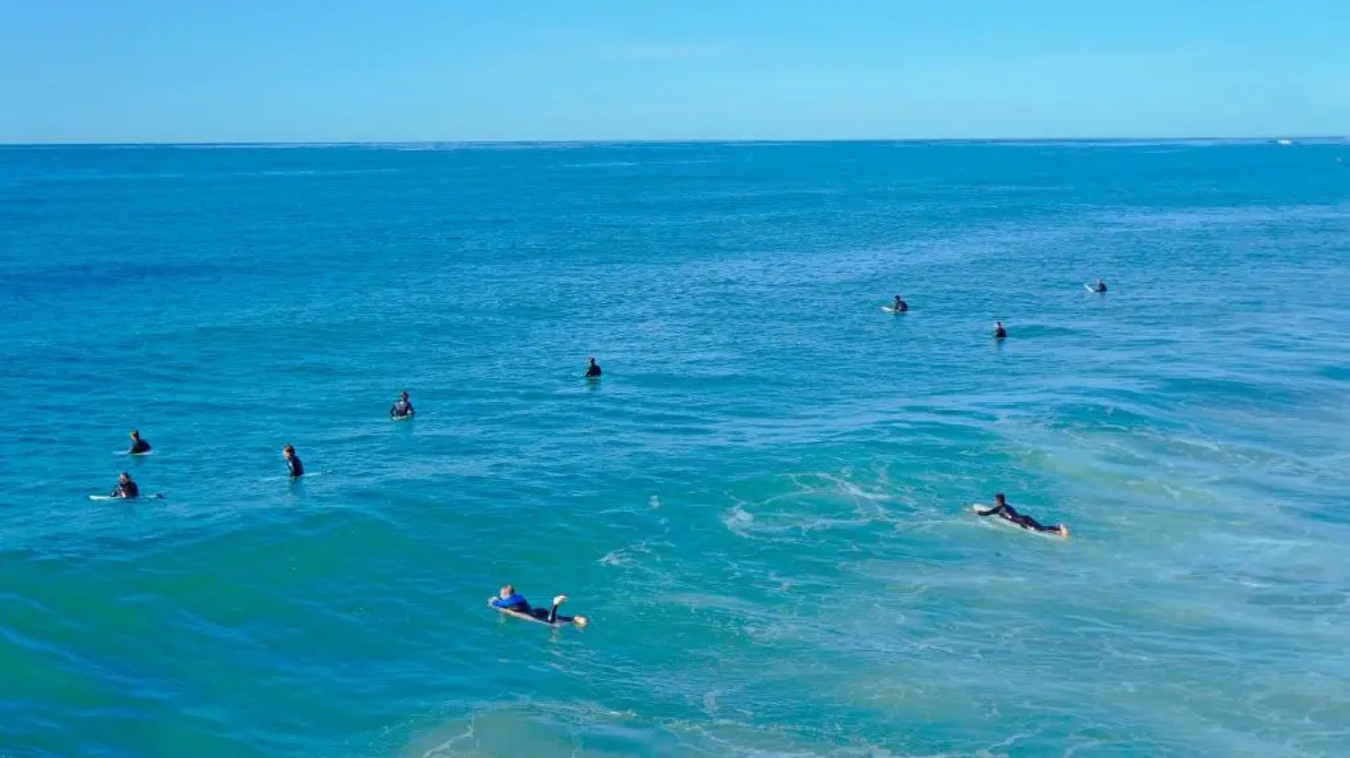 ITH Beach Bungalow Surf Hostel