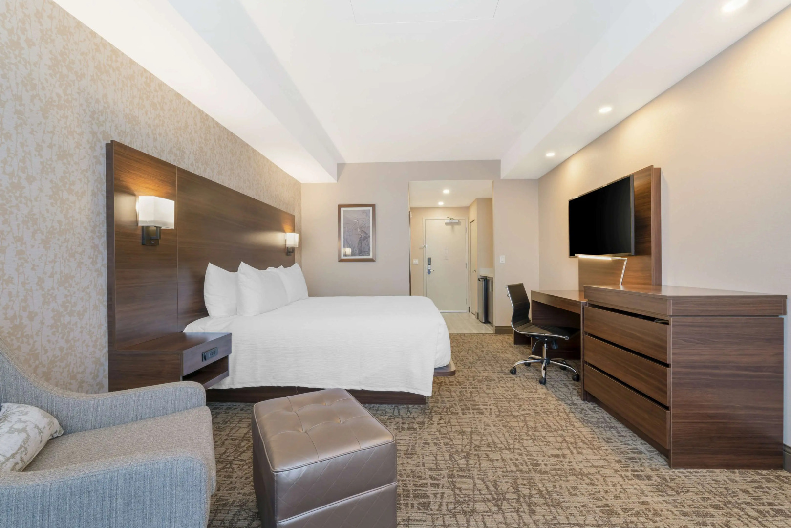 Best Western Plus Mission City Lodge