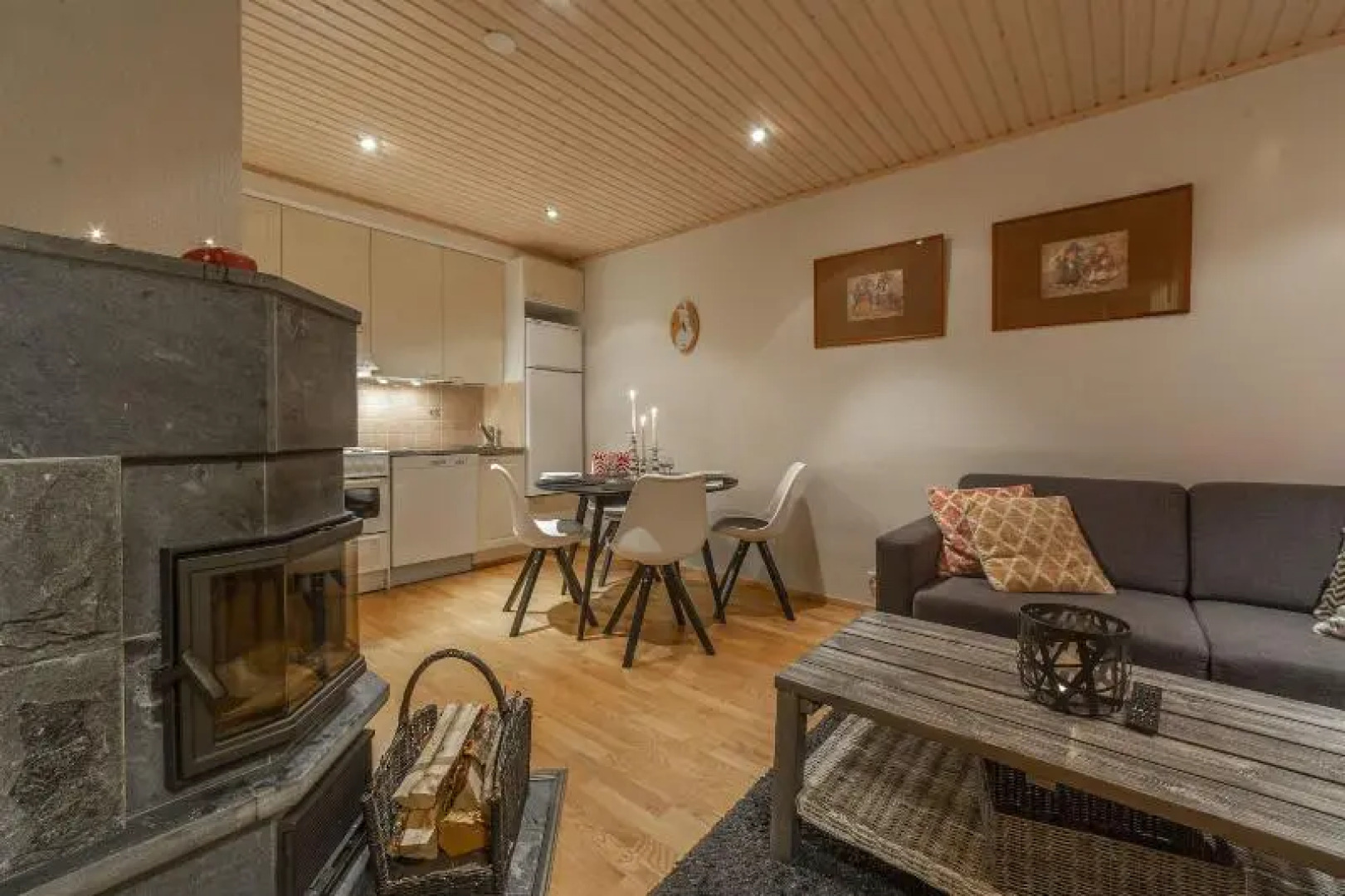 Kuukkeli Apartments Suite