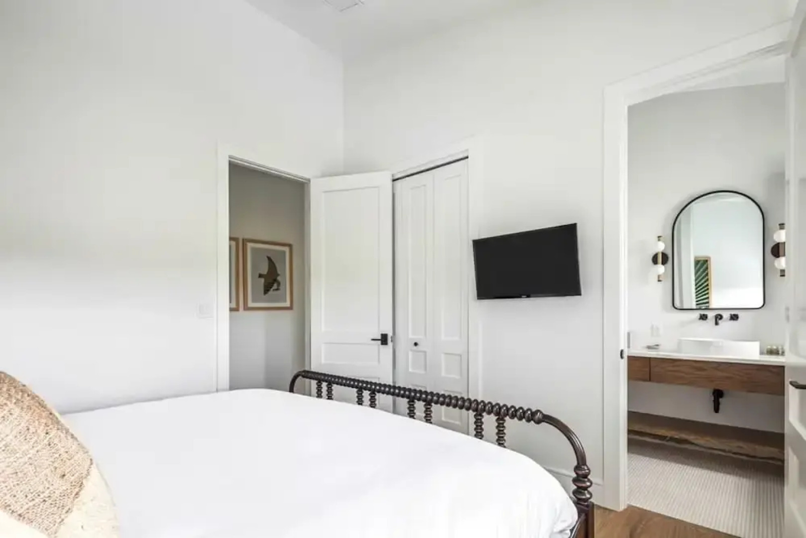 New Windrose House by Brightwild Pool