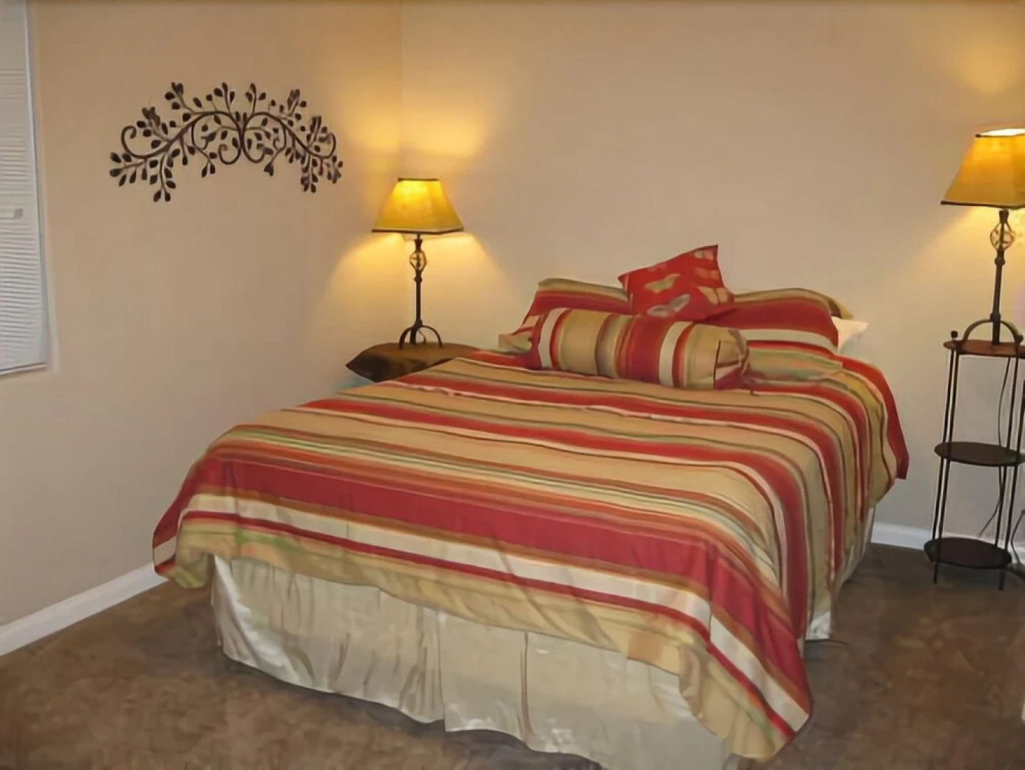 3 Bedroom Condo in Mesquite #335 3 Bedrooms 2 Bathrooms Condo