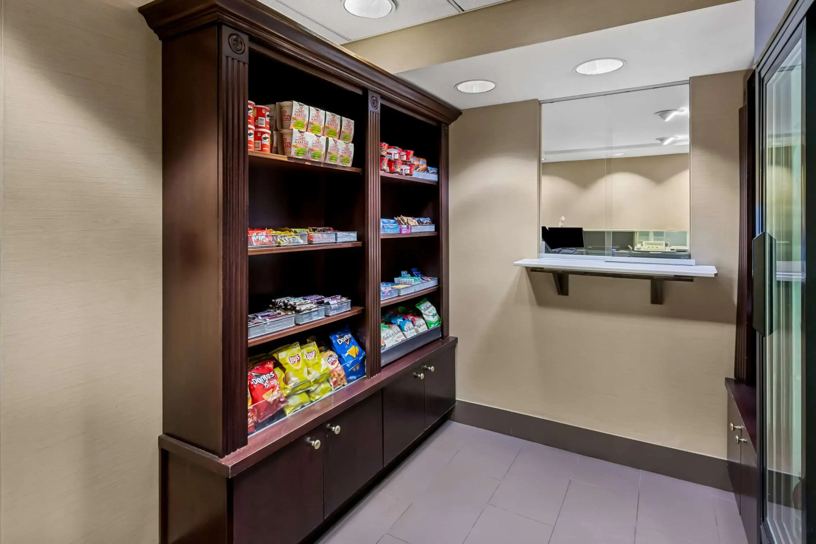 Comfort Inn & Suites Somerset - New Brunswick