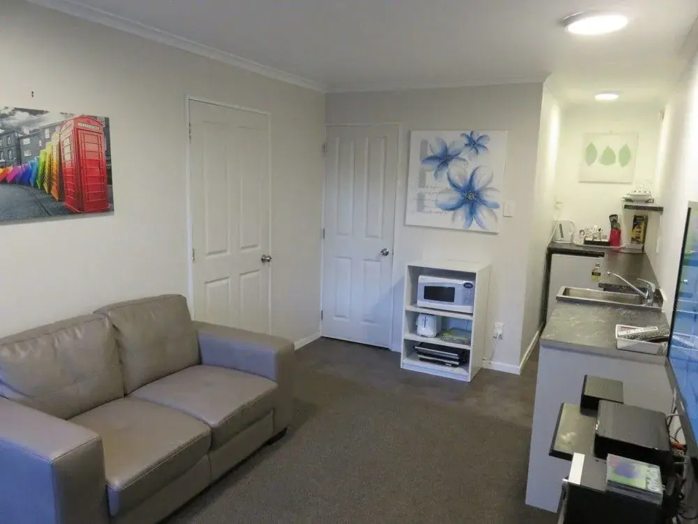 McWilliam Apartments