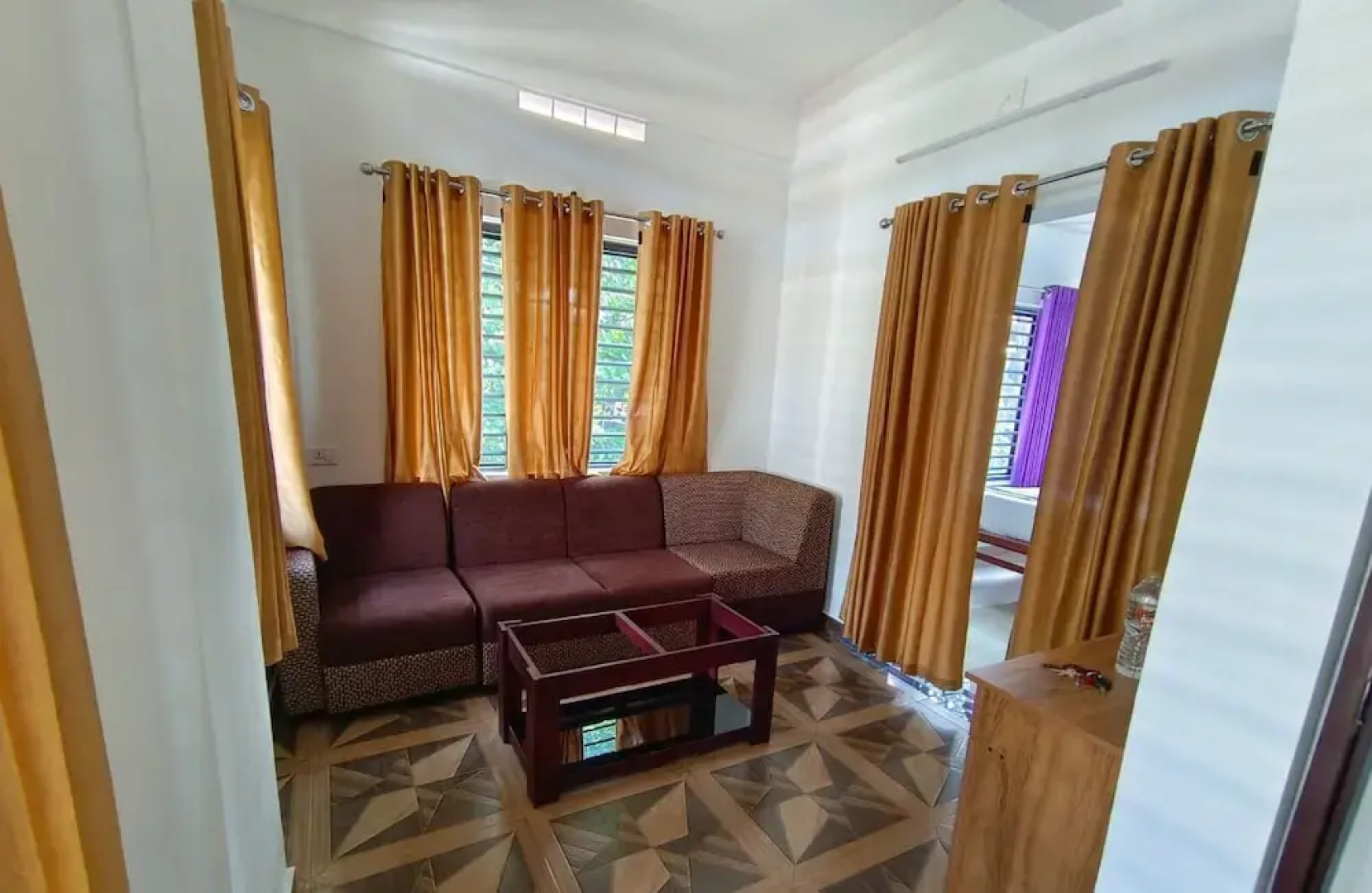 Nirupama Hotel Aluva