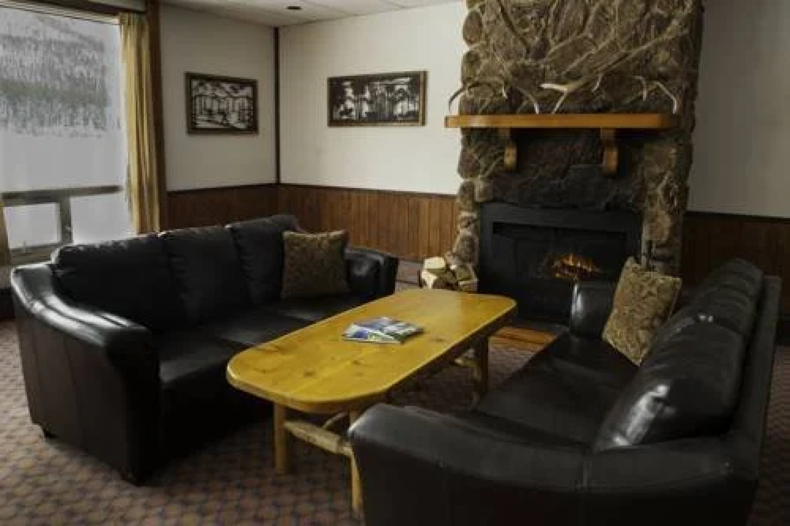 The Great Divide Lodge