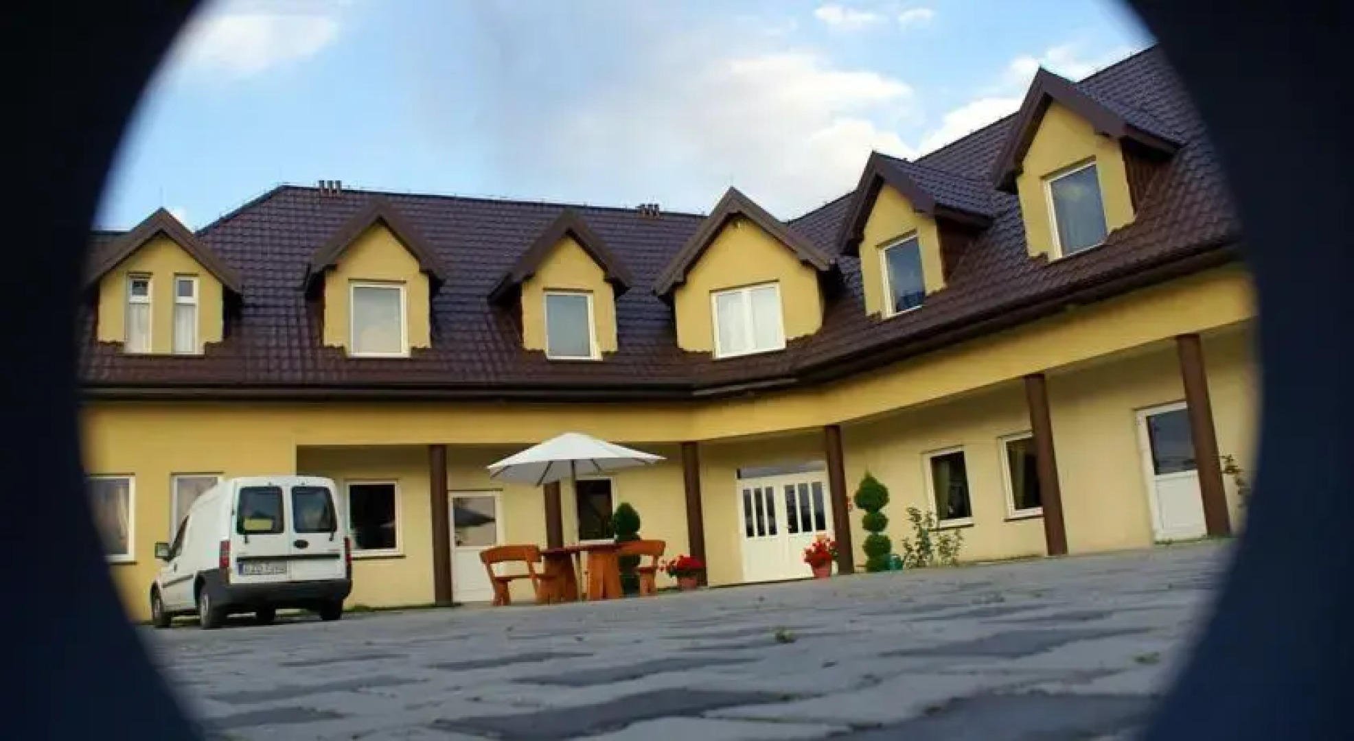 Hotelik Pod Baranami